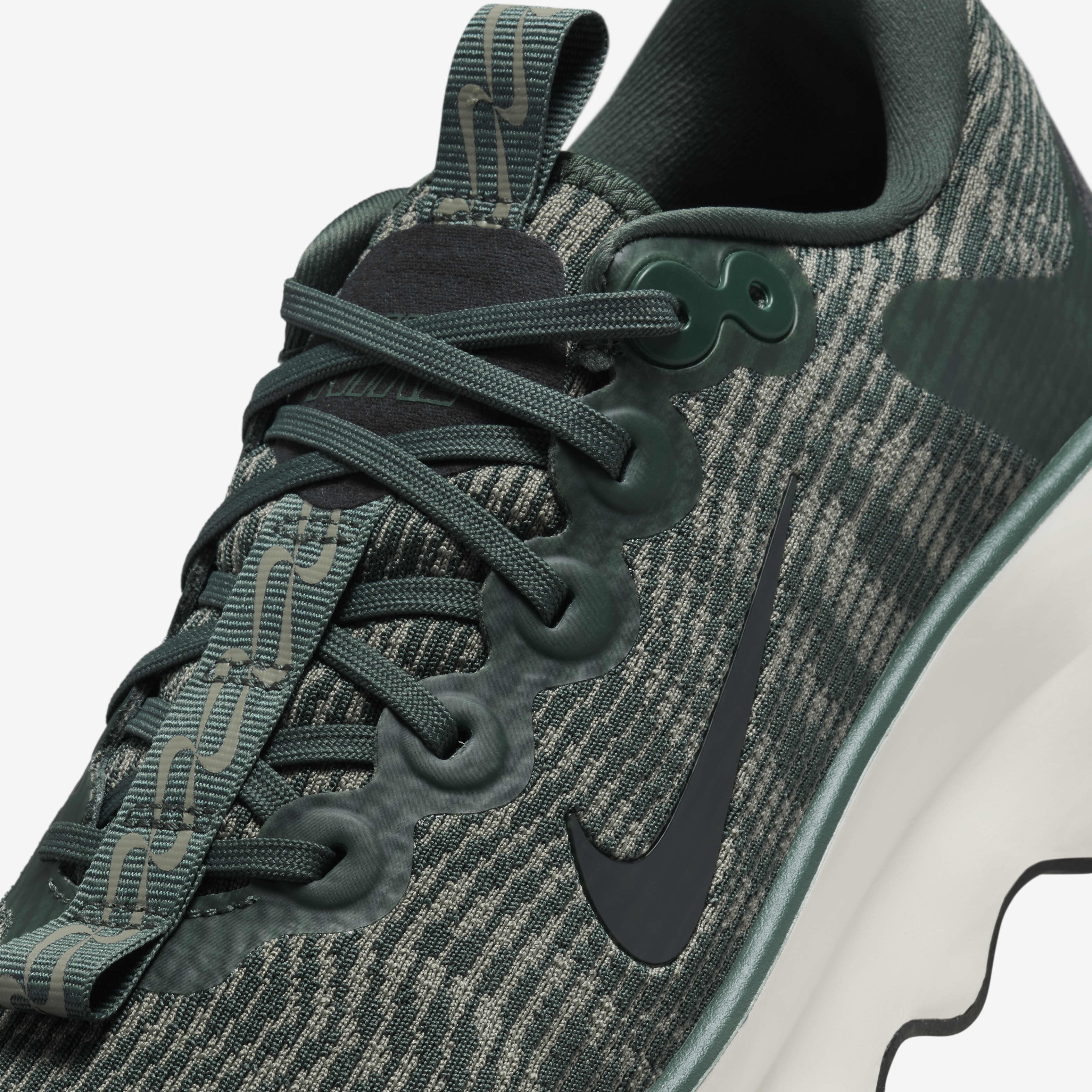 Nike Motiva image number 6