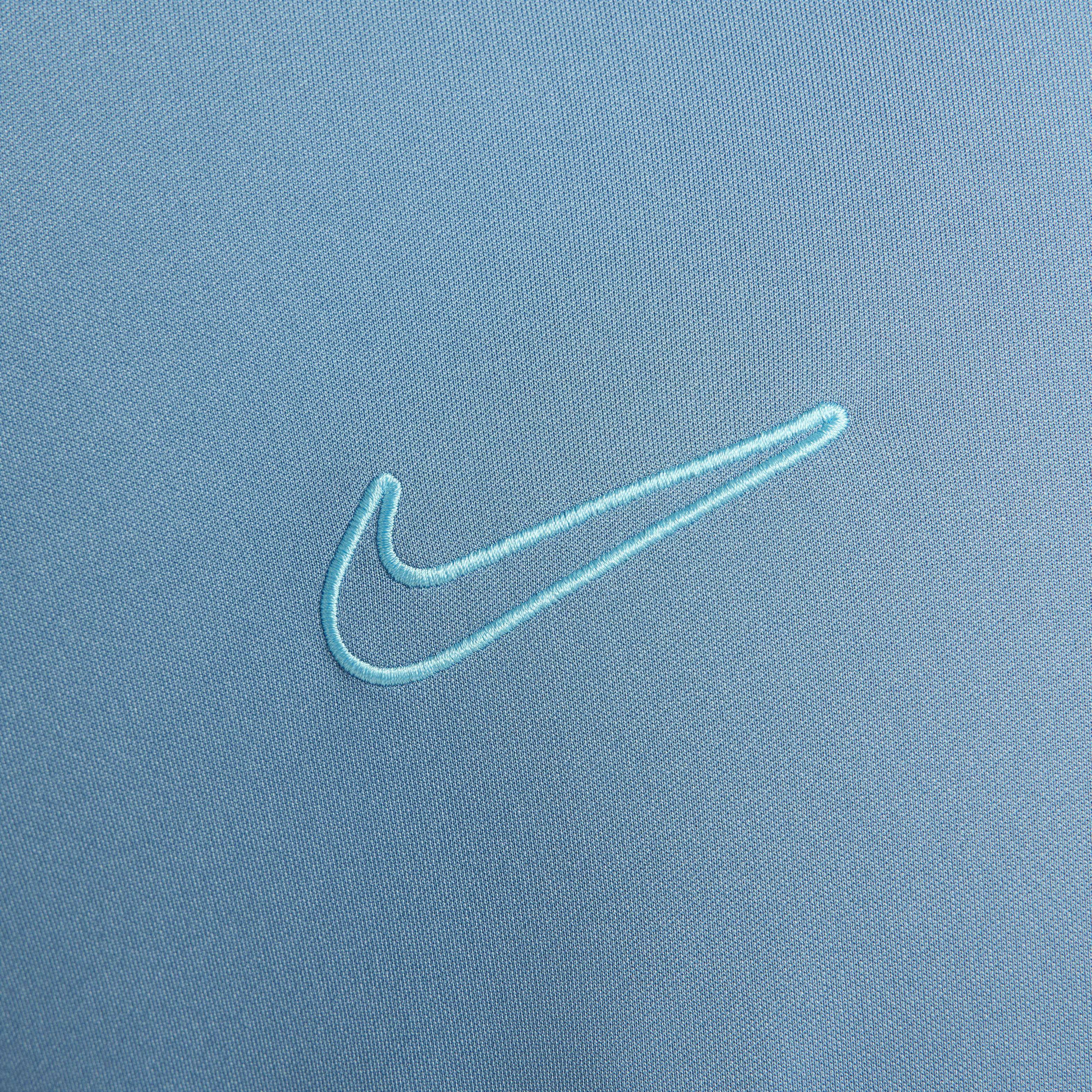 نايكي أكاديمي image number 3