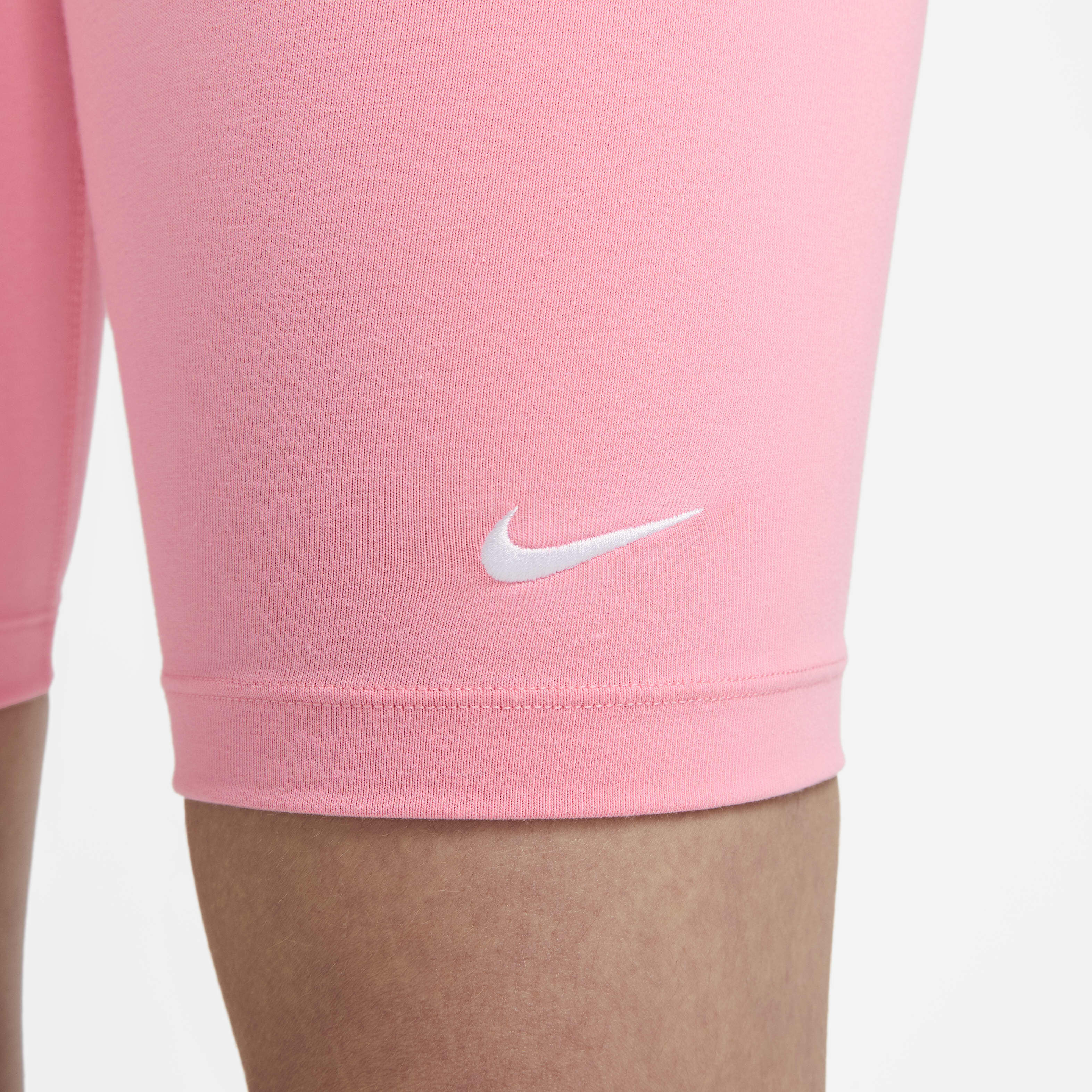 Nike Sportswear Essential image number 3