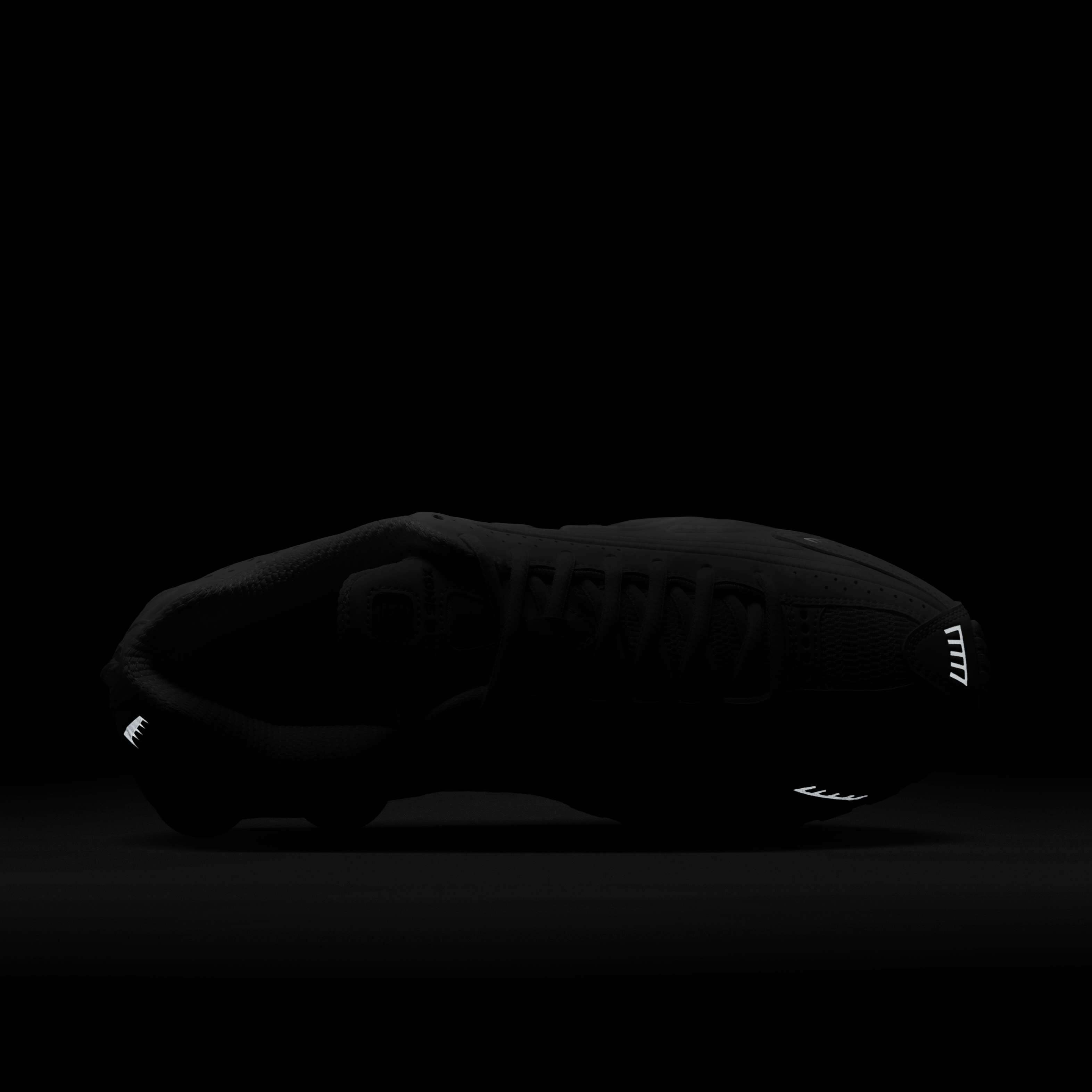 Nike Shox R4 image number 8