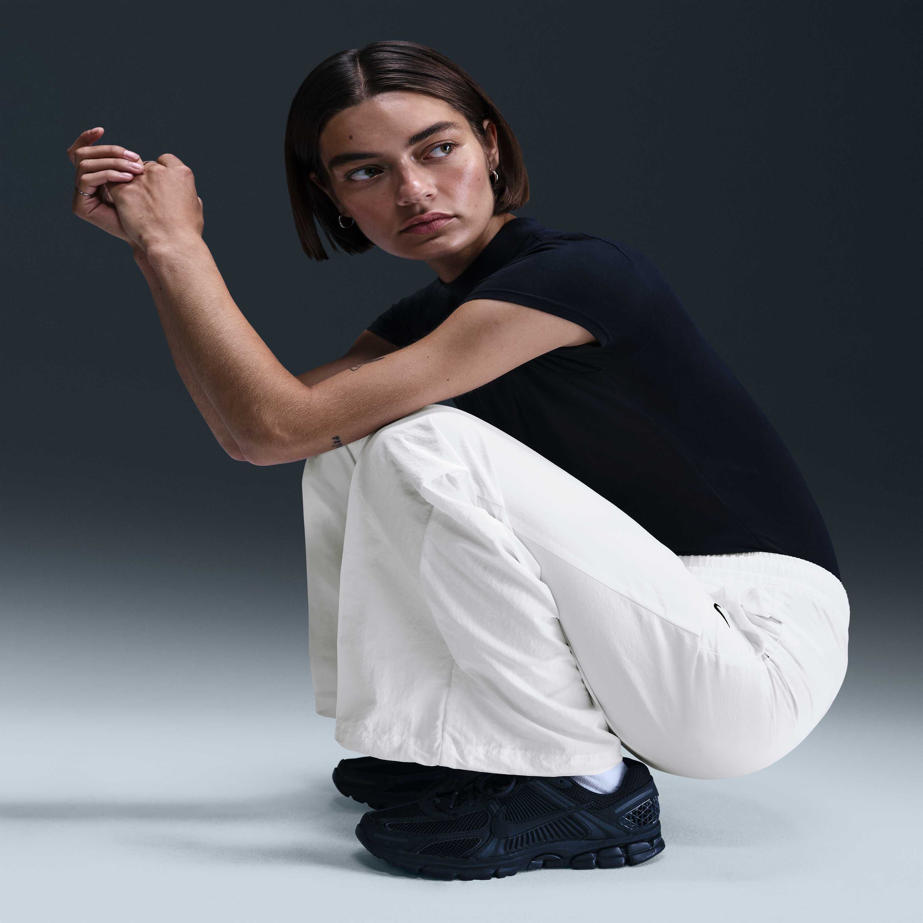 نايكي سبورتسوير ايفريثنج ووفنز image number 1