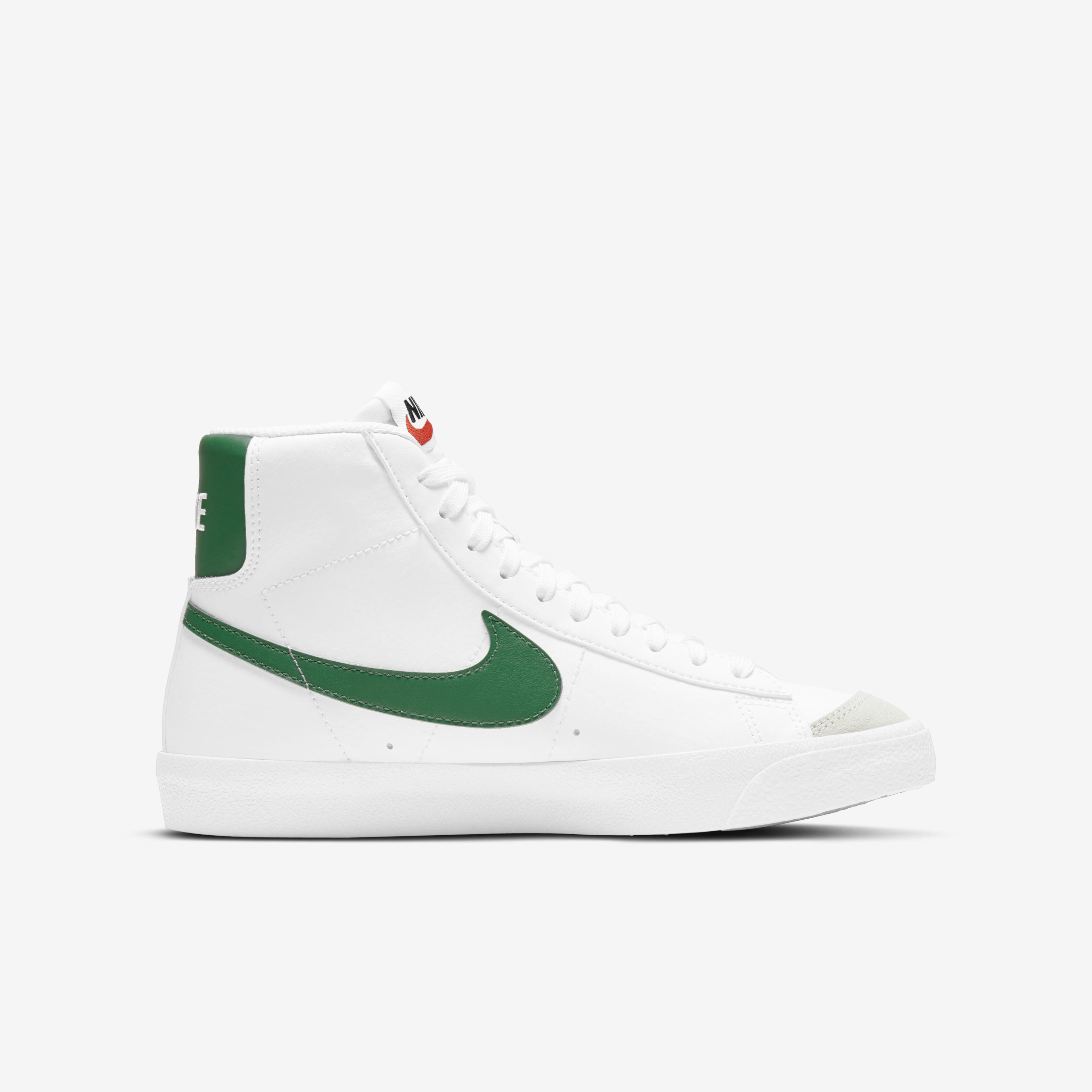 Nike Blazer Mid '77 image number 2