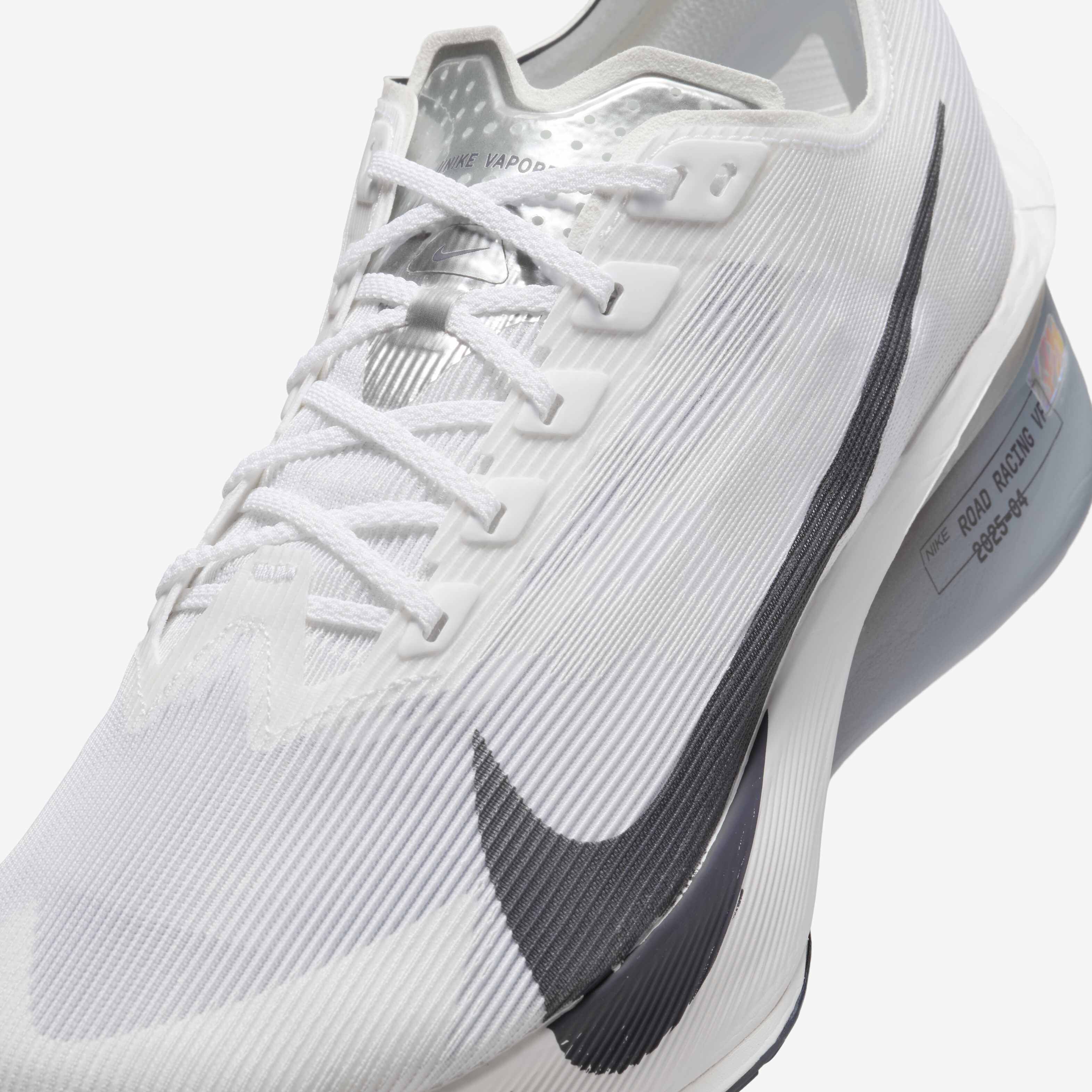 Nike Vaporfly 4 image number 6
