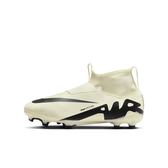 Dw kids hot sale football boots