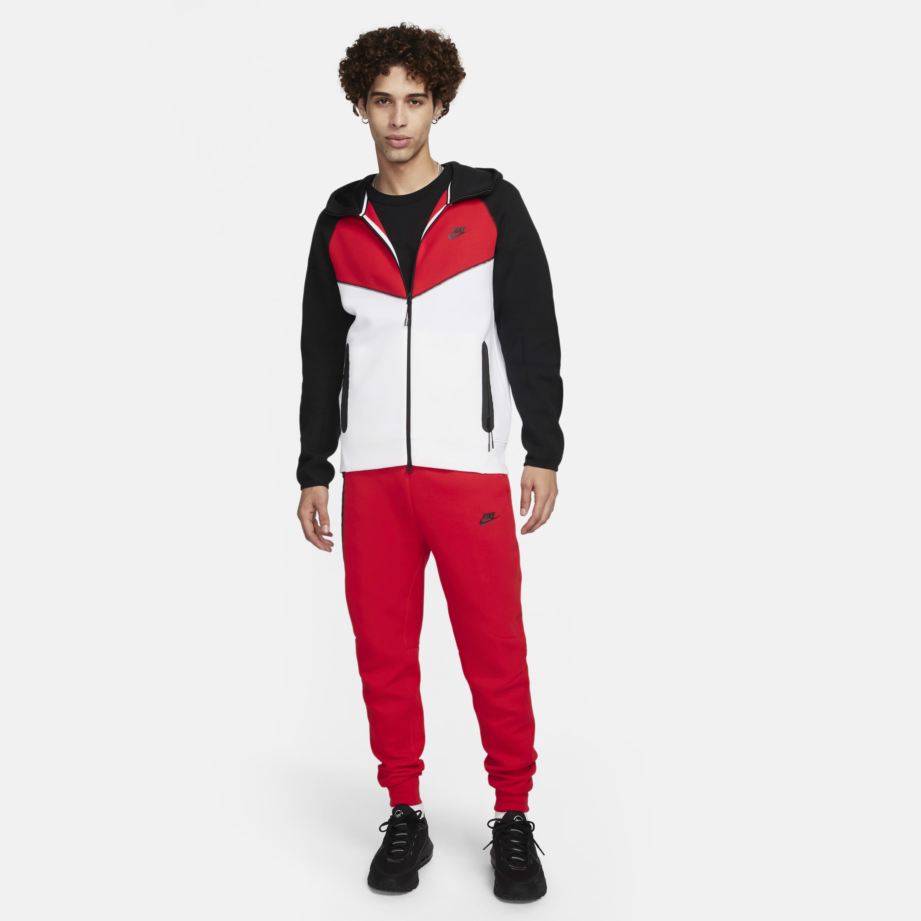 Nike joggers black and red best sale