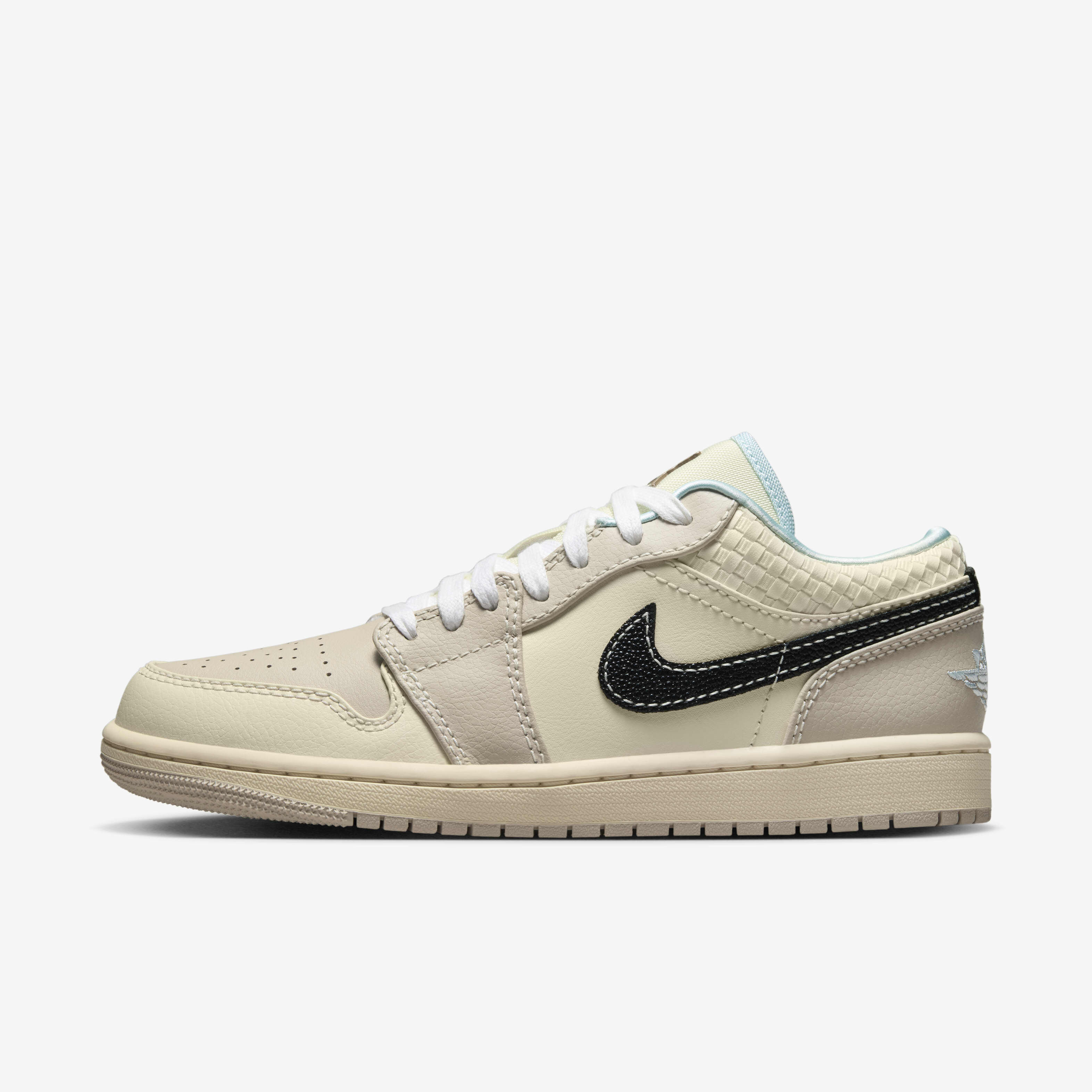 Nike aj1s cheap
