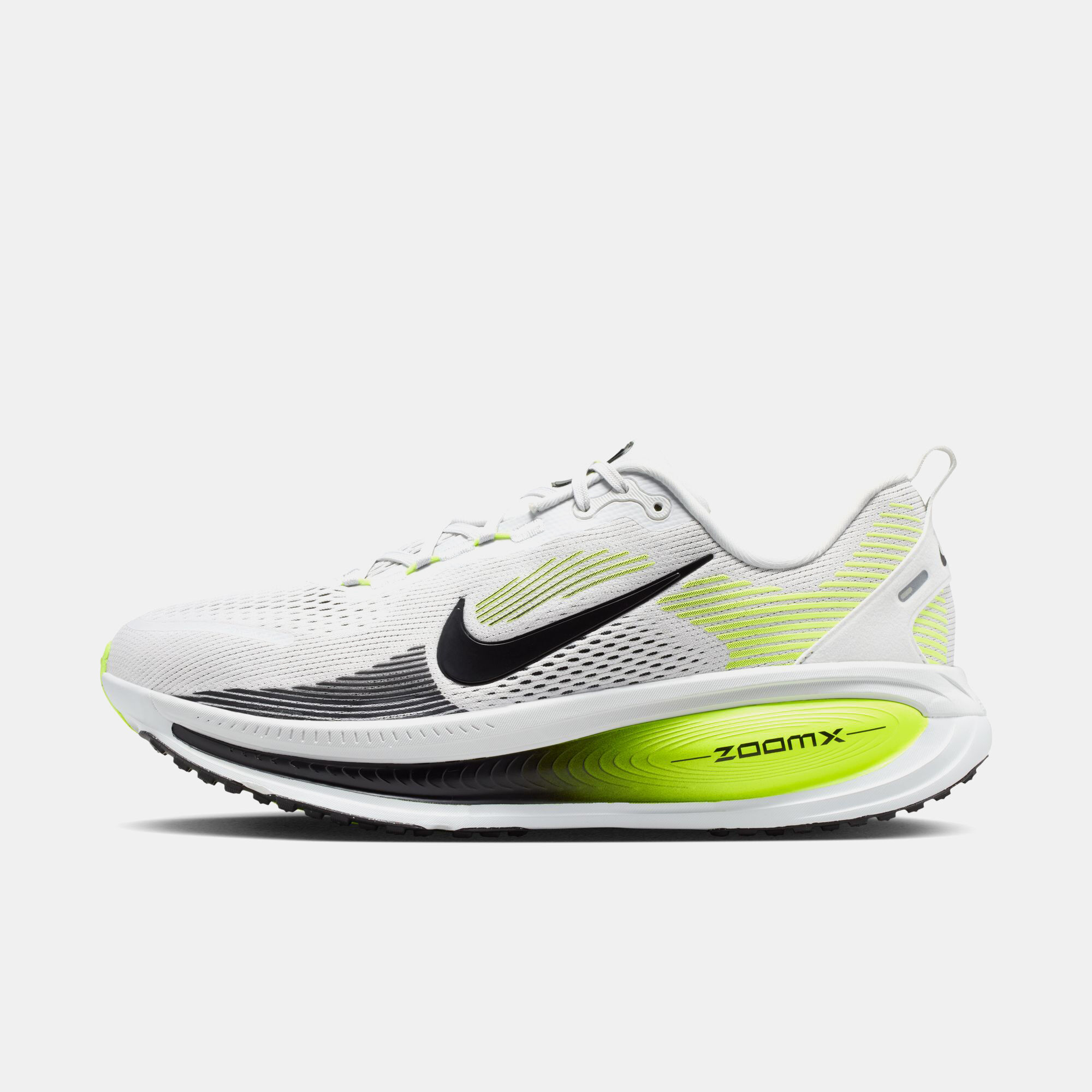 Nike Vomero 18 image number 0