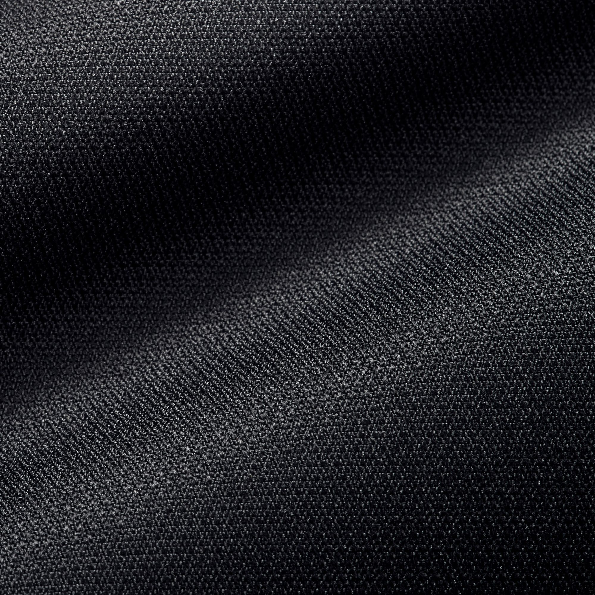 Zoom image
