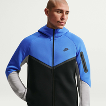 Nike Tech