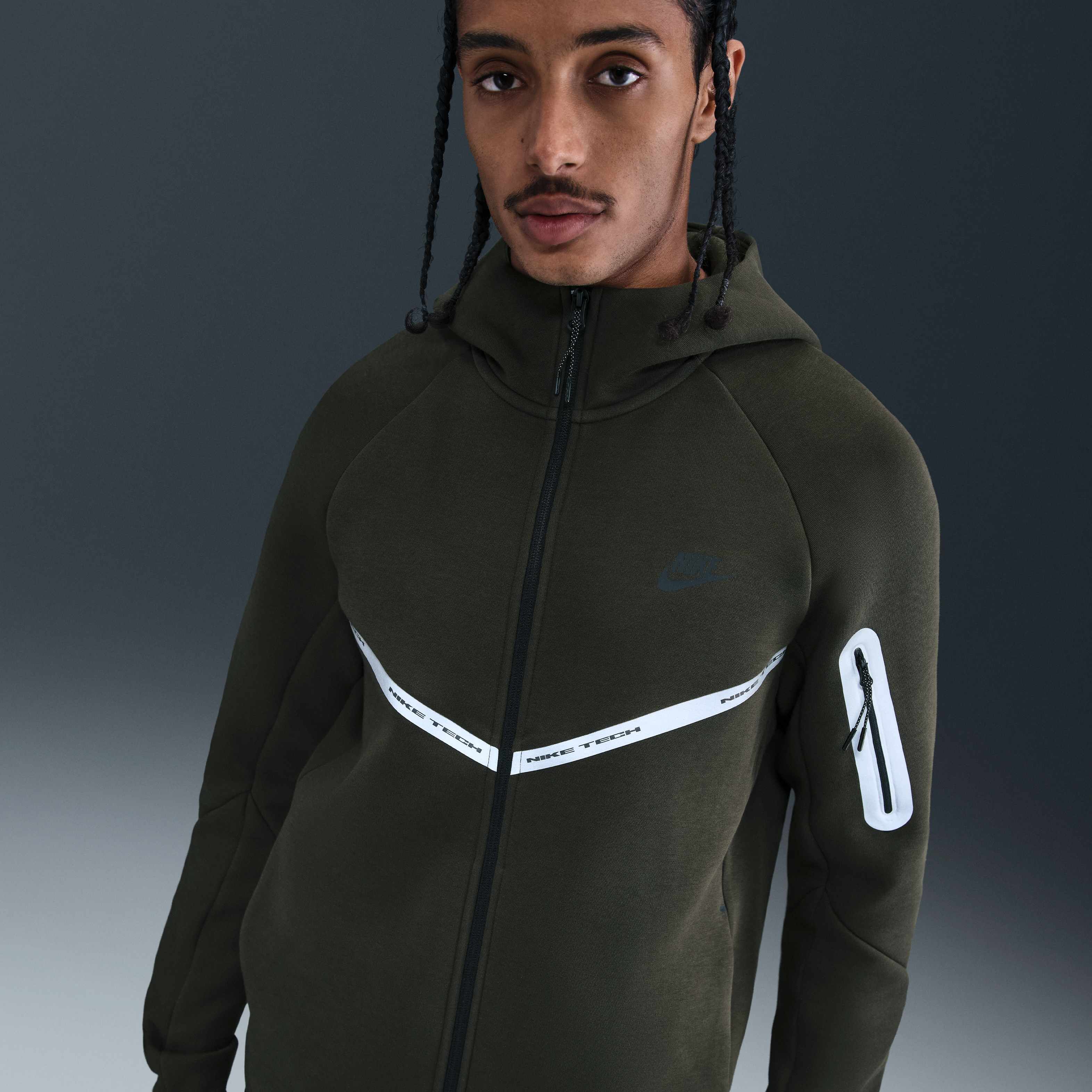 Nike Tech image number 0