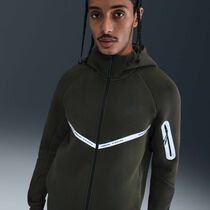 Nike Tech