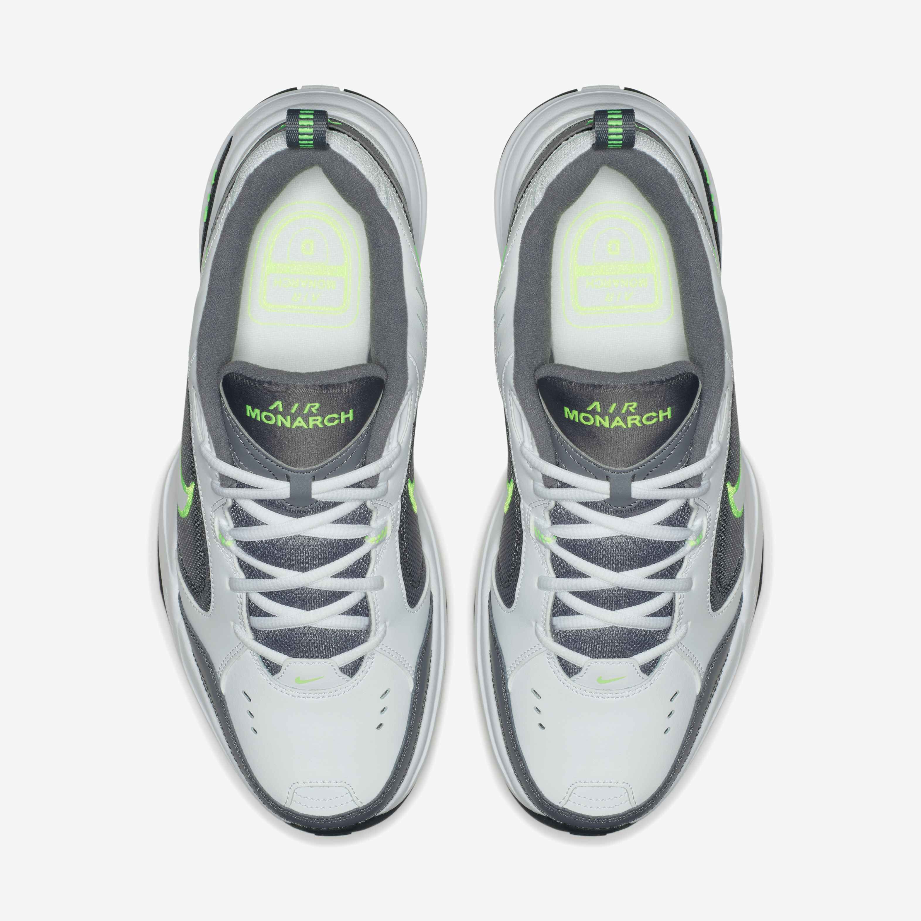 Nike Air Monarch IV image number 3