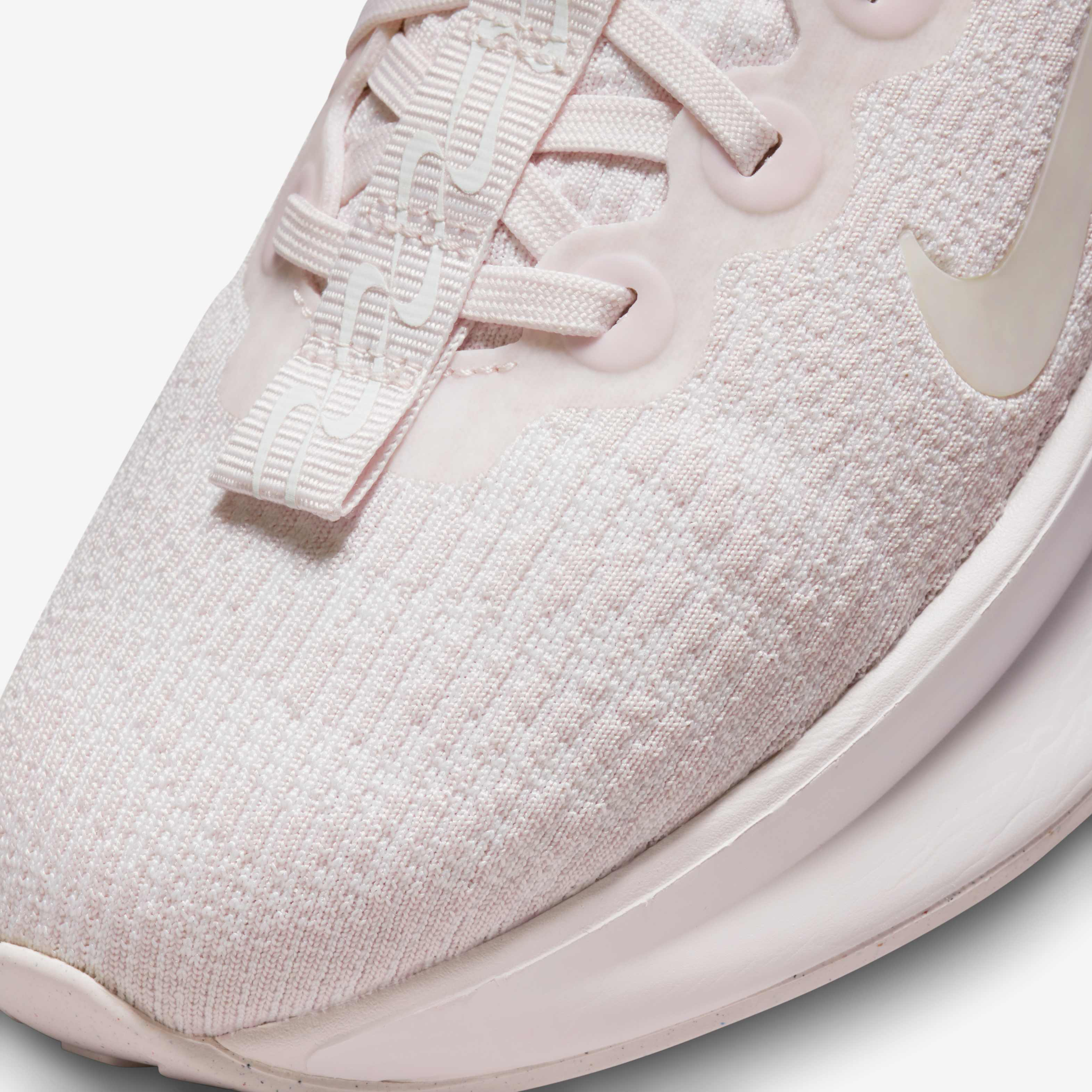 Nike Motiva image number 7