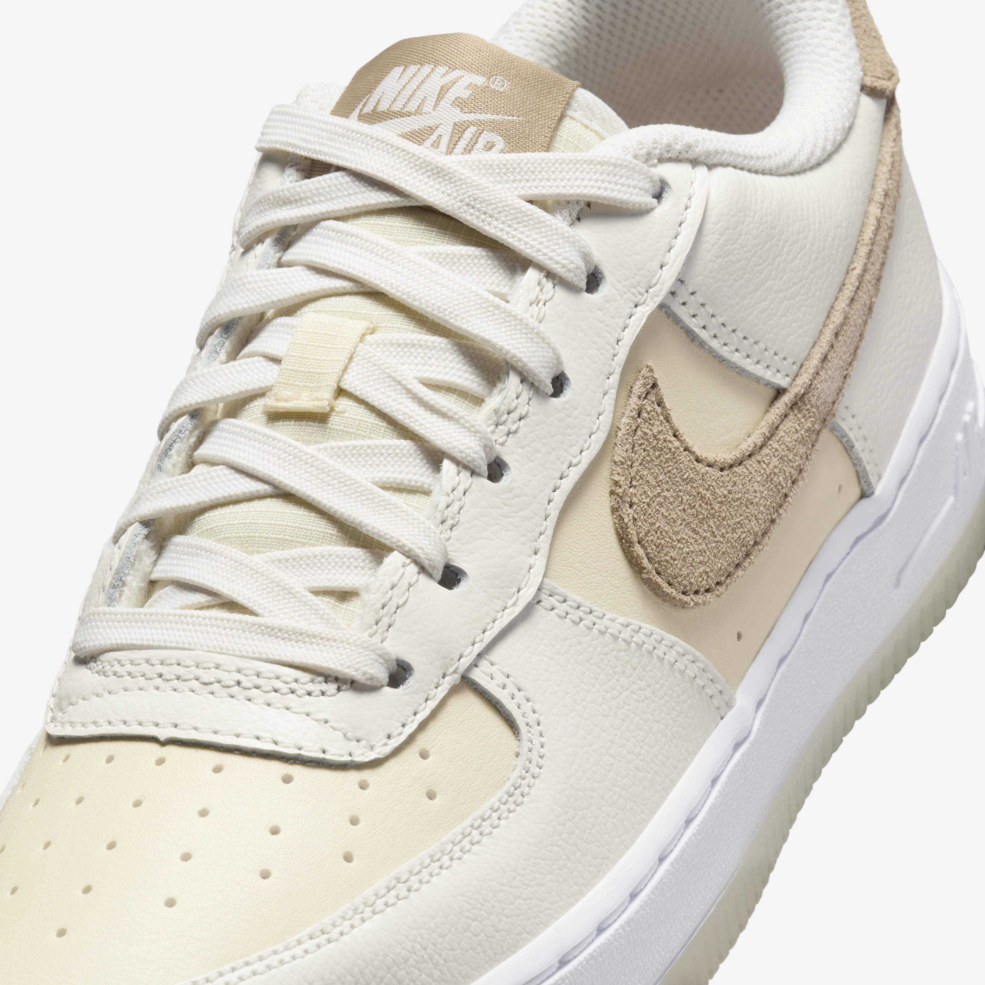 Nike air force 1 kids 5 hot sale