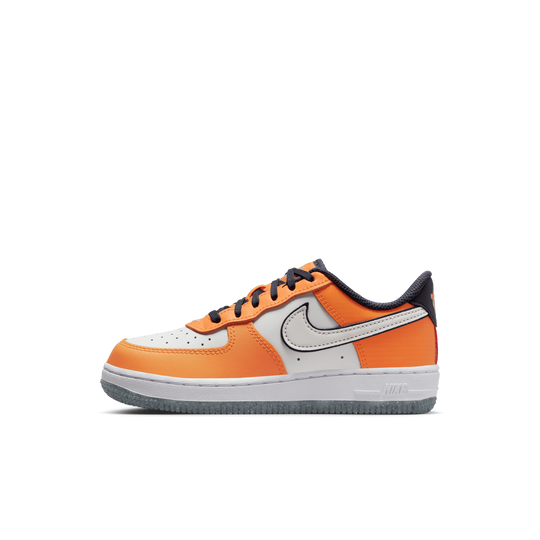 Shop Force 1 Low SE Younger Kids Shoes Nike KSA