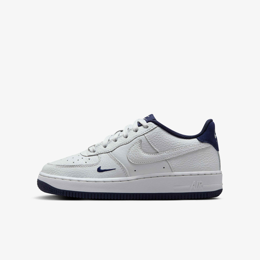 Nike Air Force 1 LV8