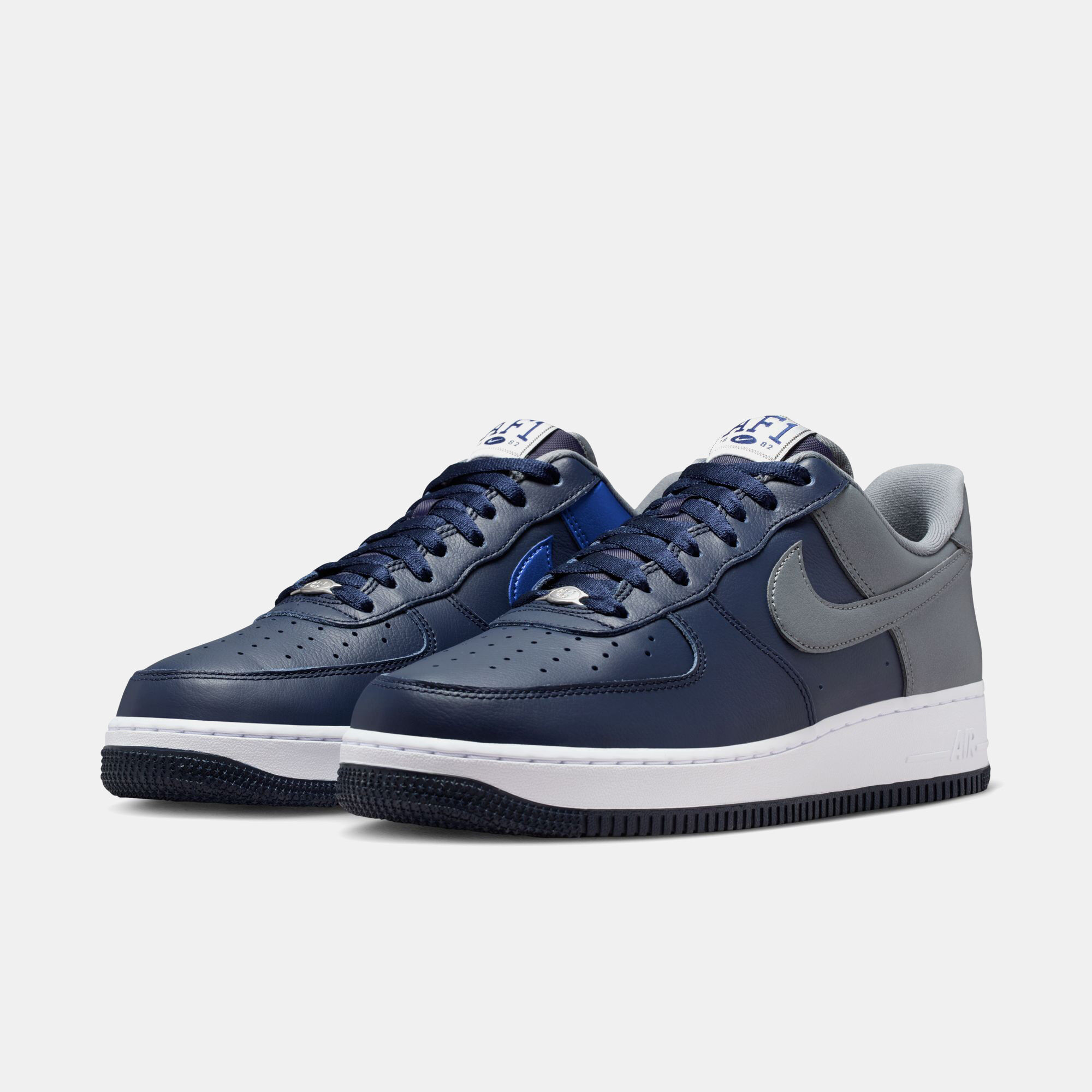 Nike Air Force 1 '07 LV8 image number 2