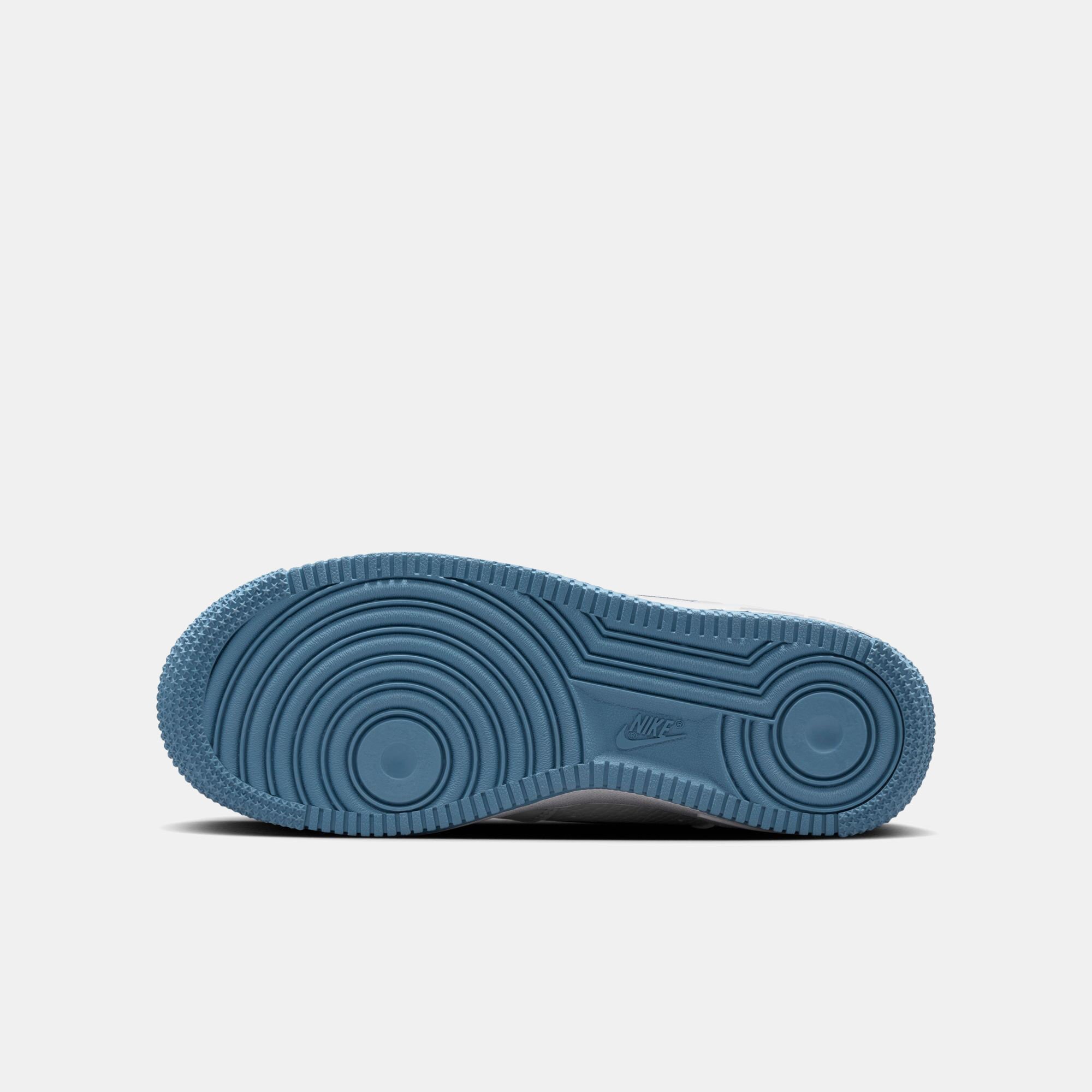 Nike Air Force 1 image number 7