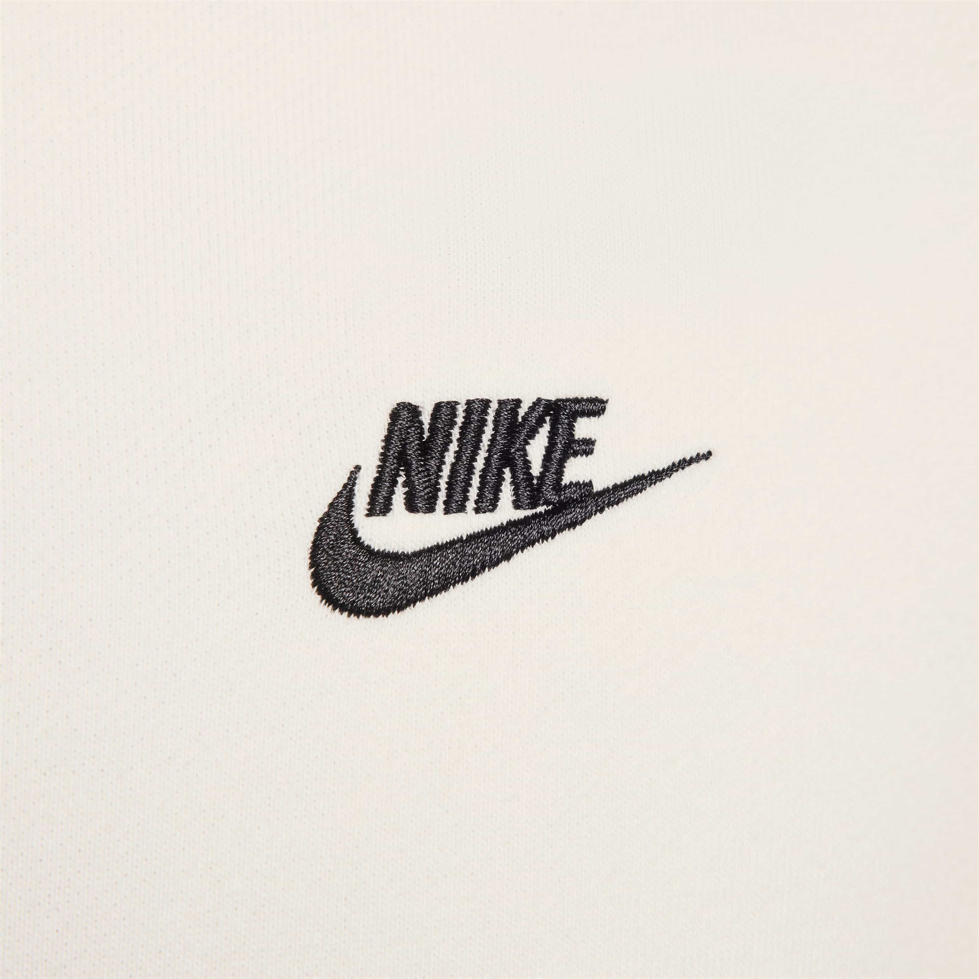 نايكي كلوب image number 3