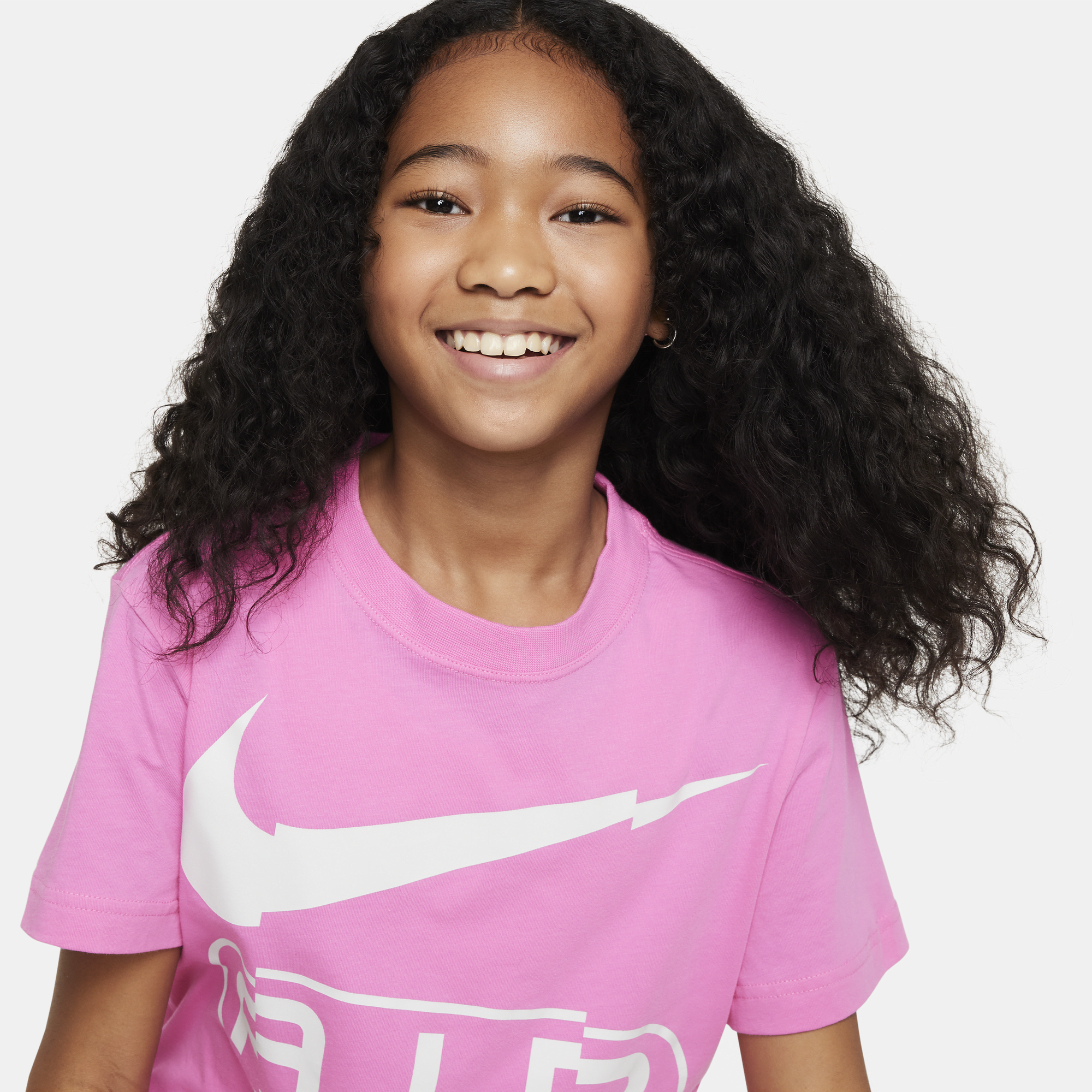 Soft pink nike shirt sales