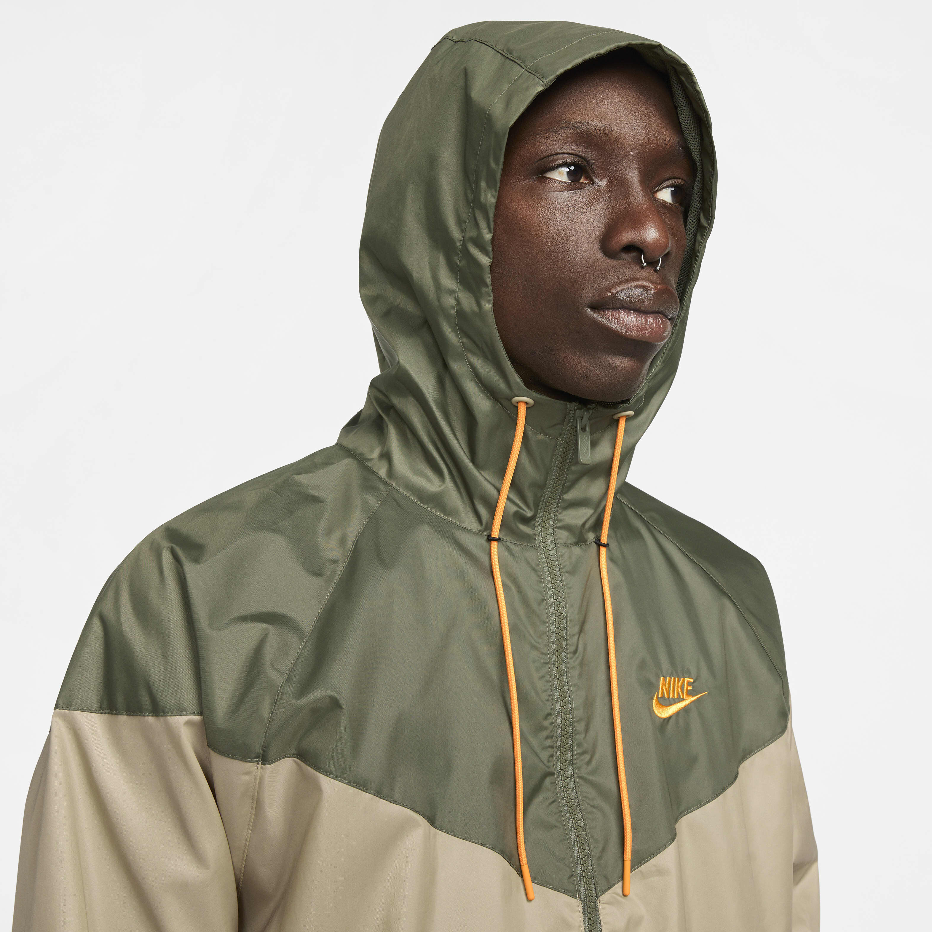 Nike Sportswear Windrunner image number 2
