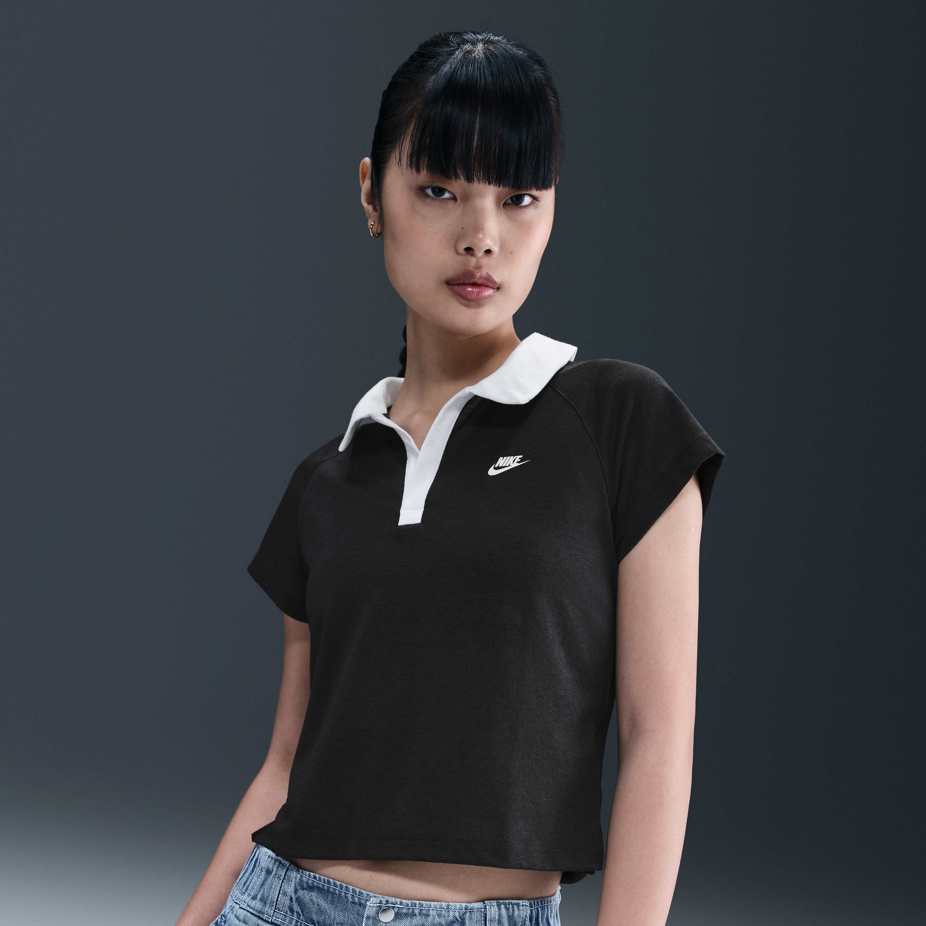 Nike Sportswear image number 0