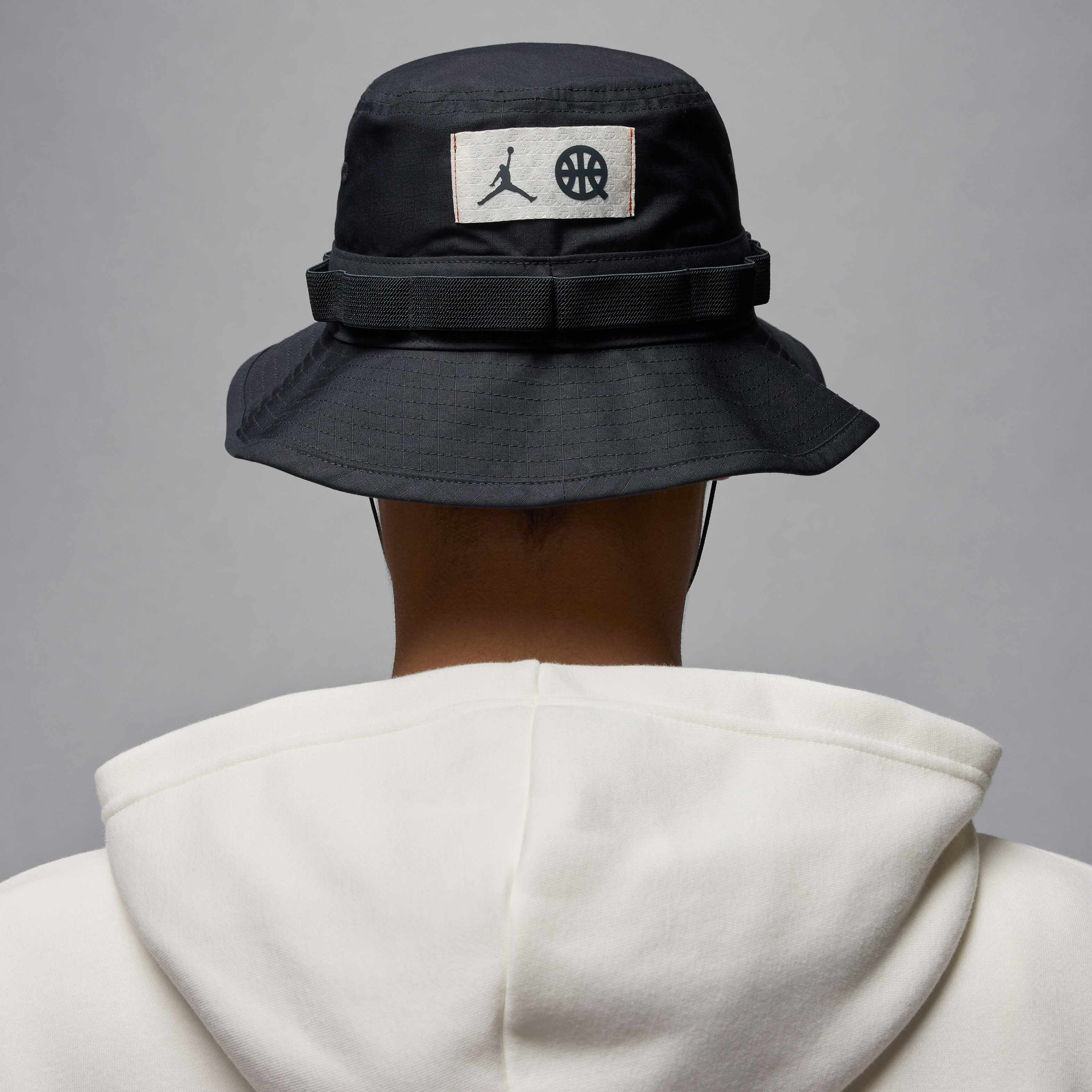 Buy Jordan Apex Quai 54 Bucket Hat - Off-Noir/Sail @ Nike Saudi