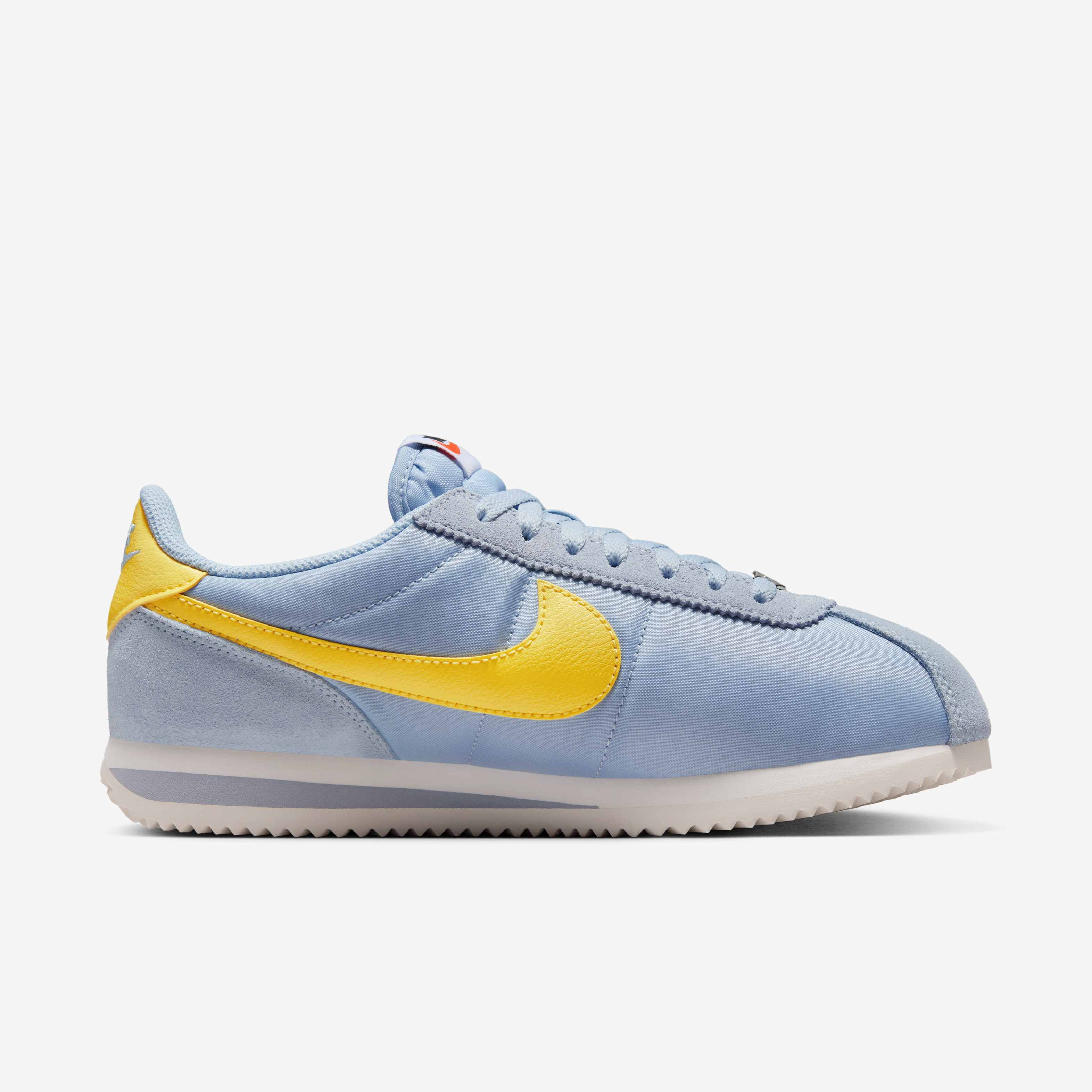 Nike Cortez Textile image number 2