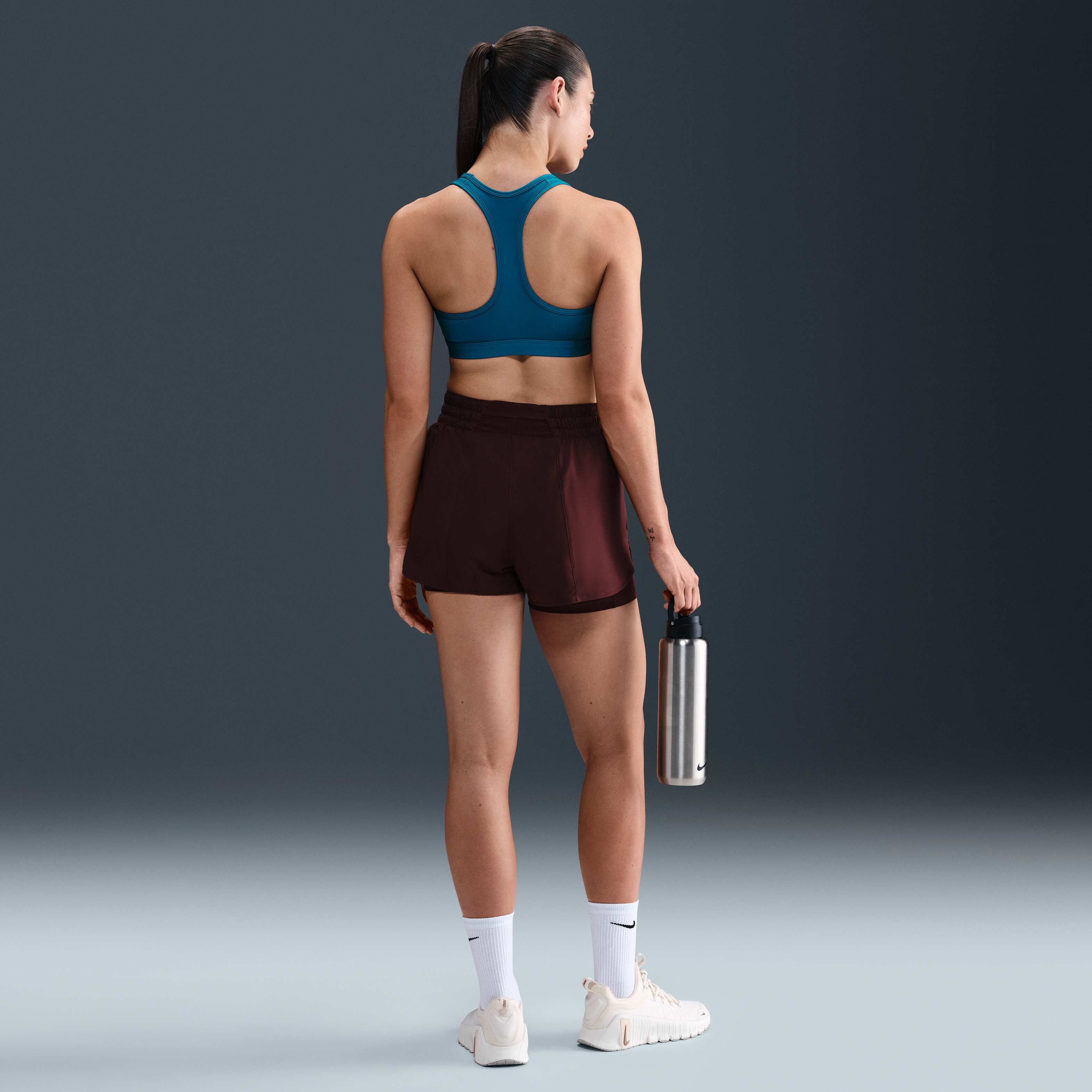 نايكي سووش ميديوم-سابورت image number 4