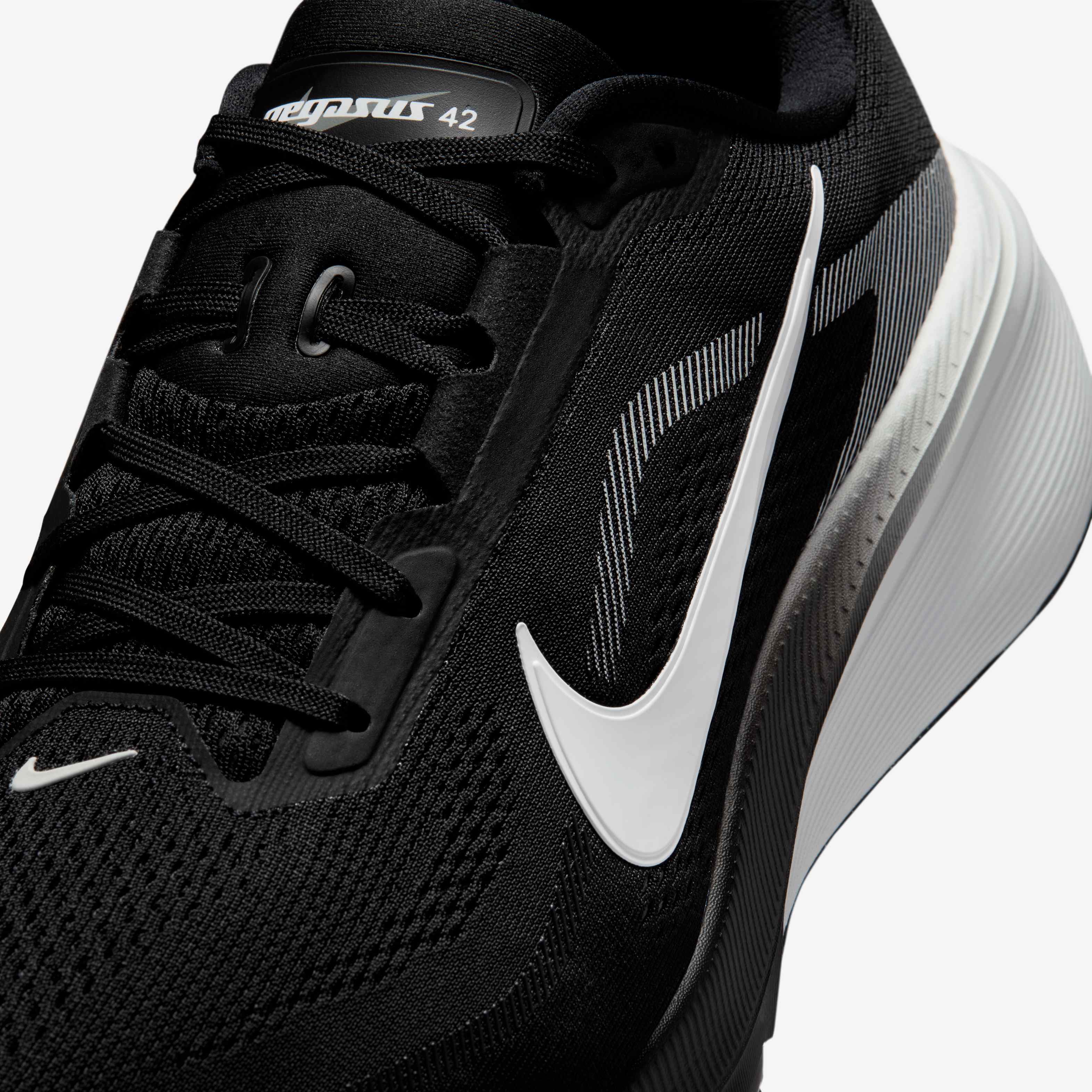 Nike Pegasus 42 image number 6