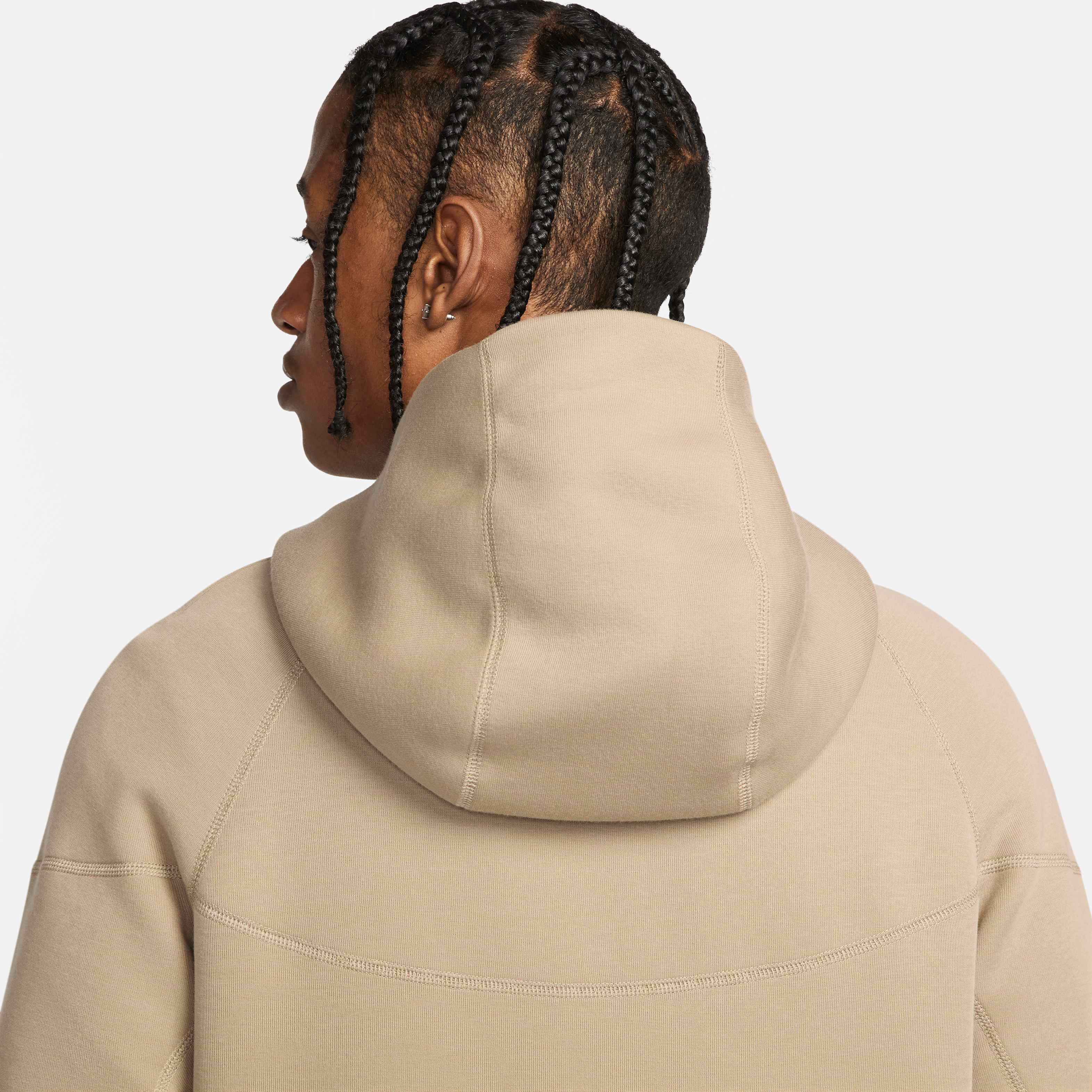 نايكي سبورتسوير تك فليس ويندرانر image number 5