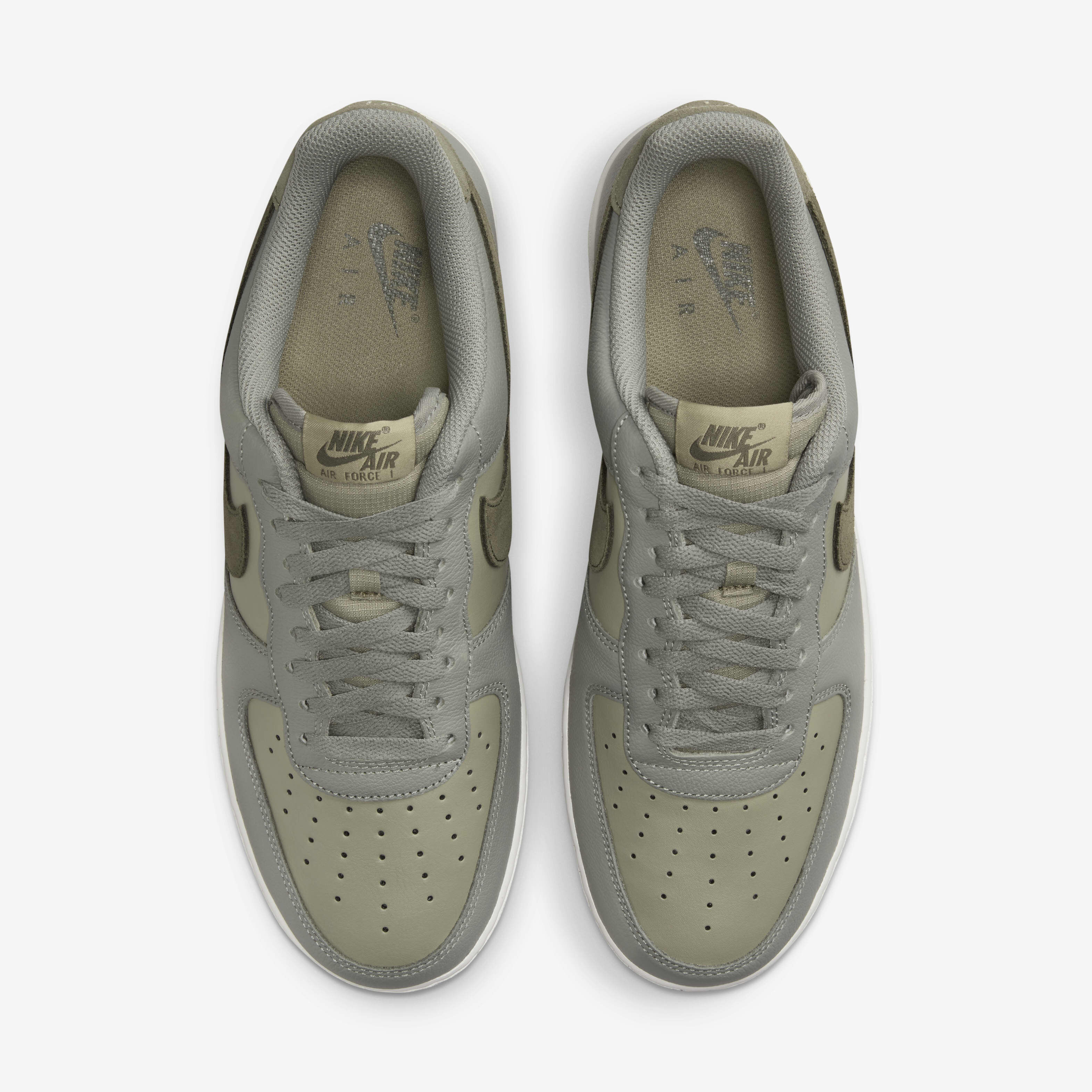 Nike Air Force 1 '07 LV8 image number 3