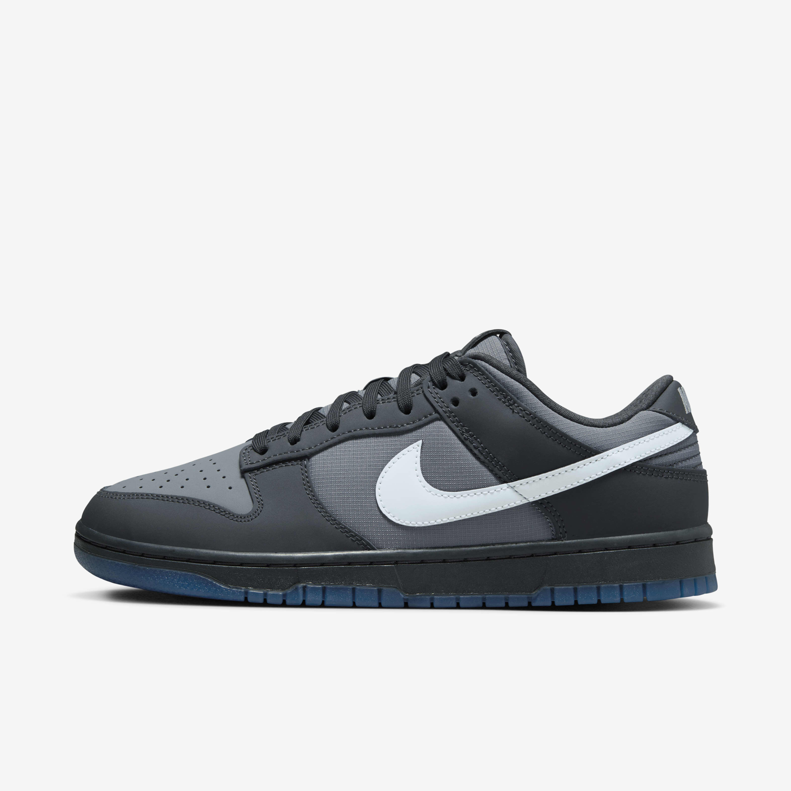 Nike Dunk Low image number 0