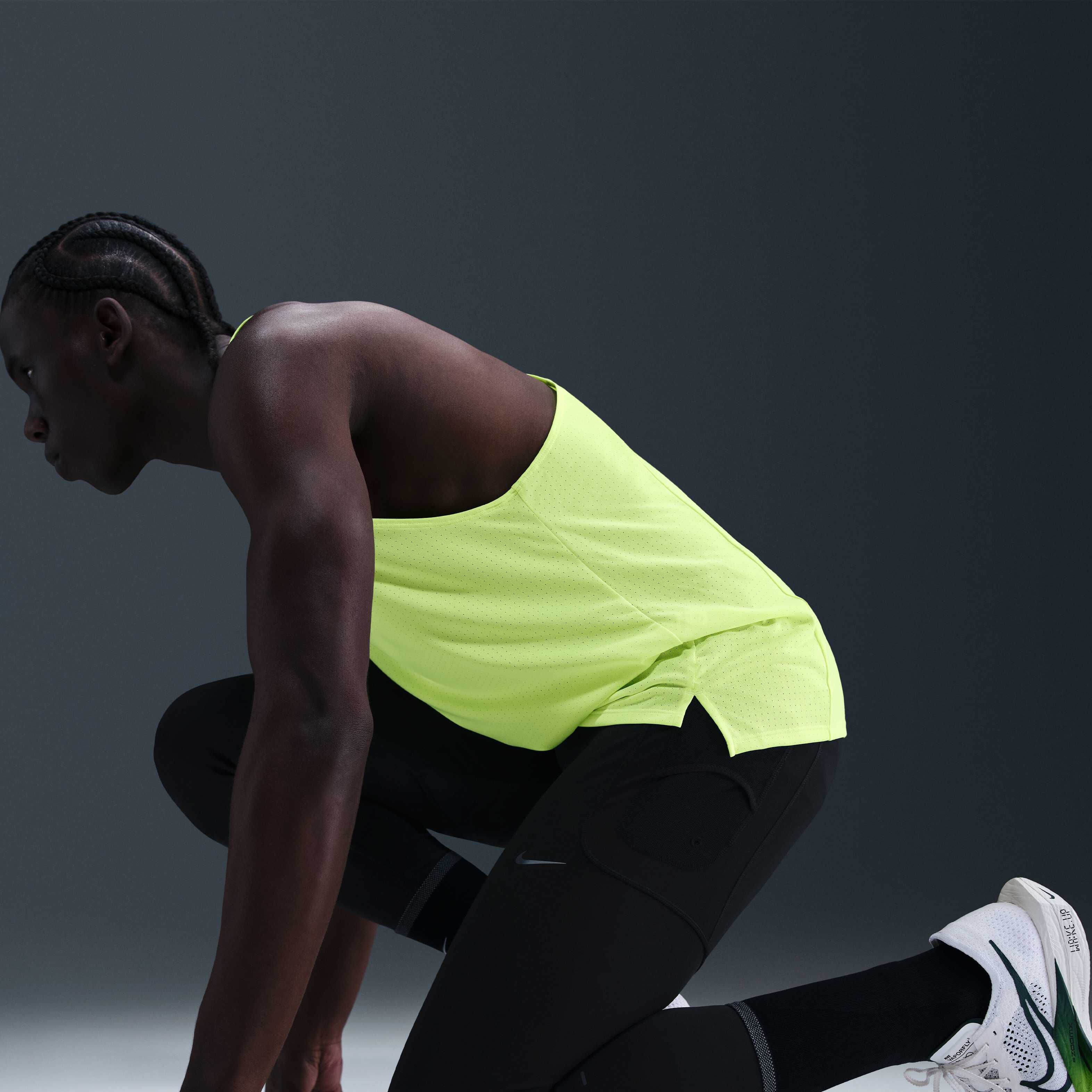 نايكي بيناكل image number 4