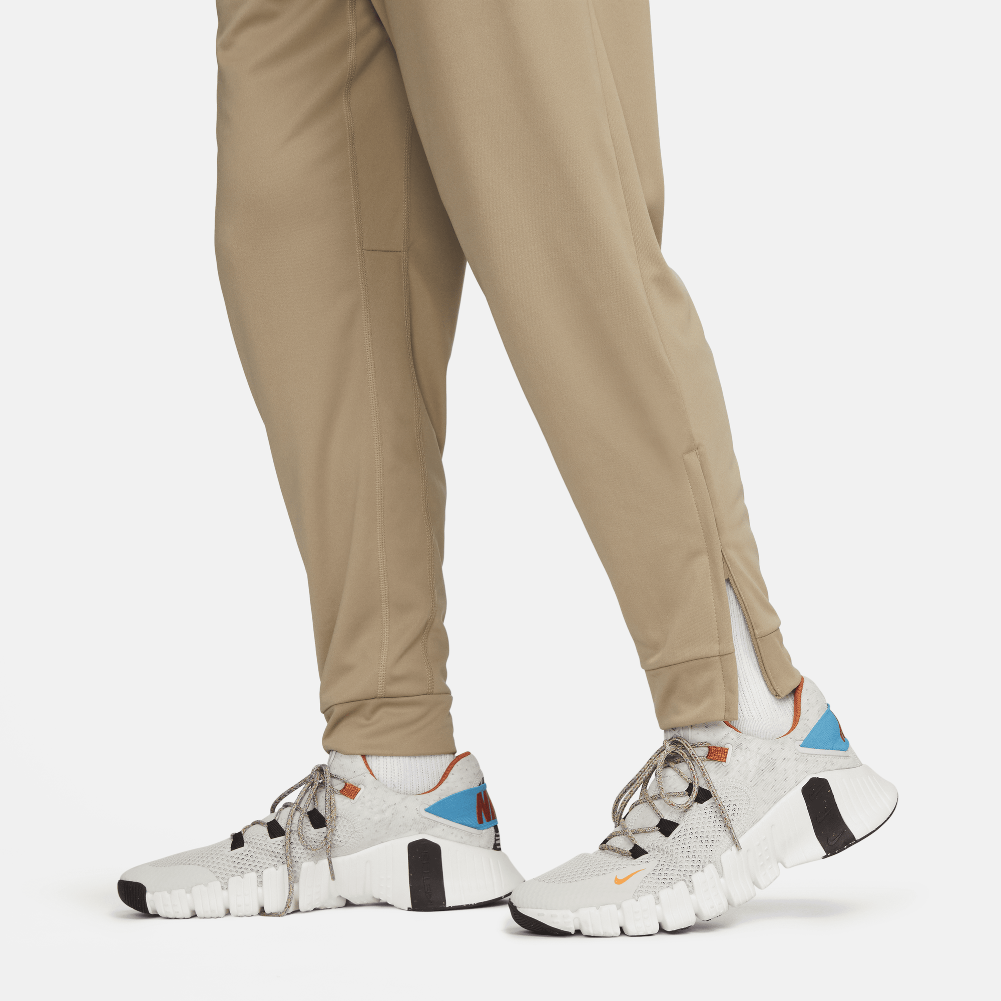Shop Totality Men s Dri FIT Tapered Versatile Trousers Nike KSA