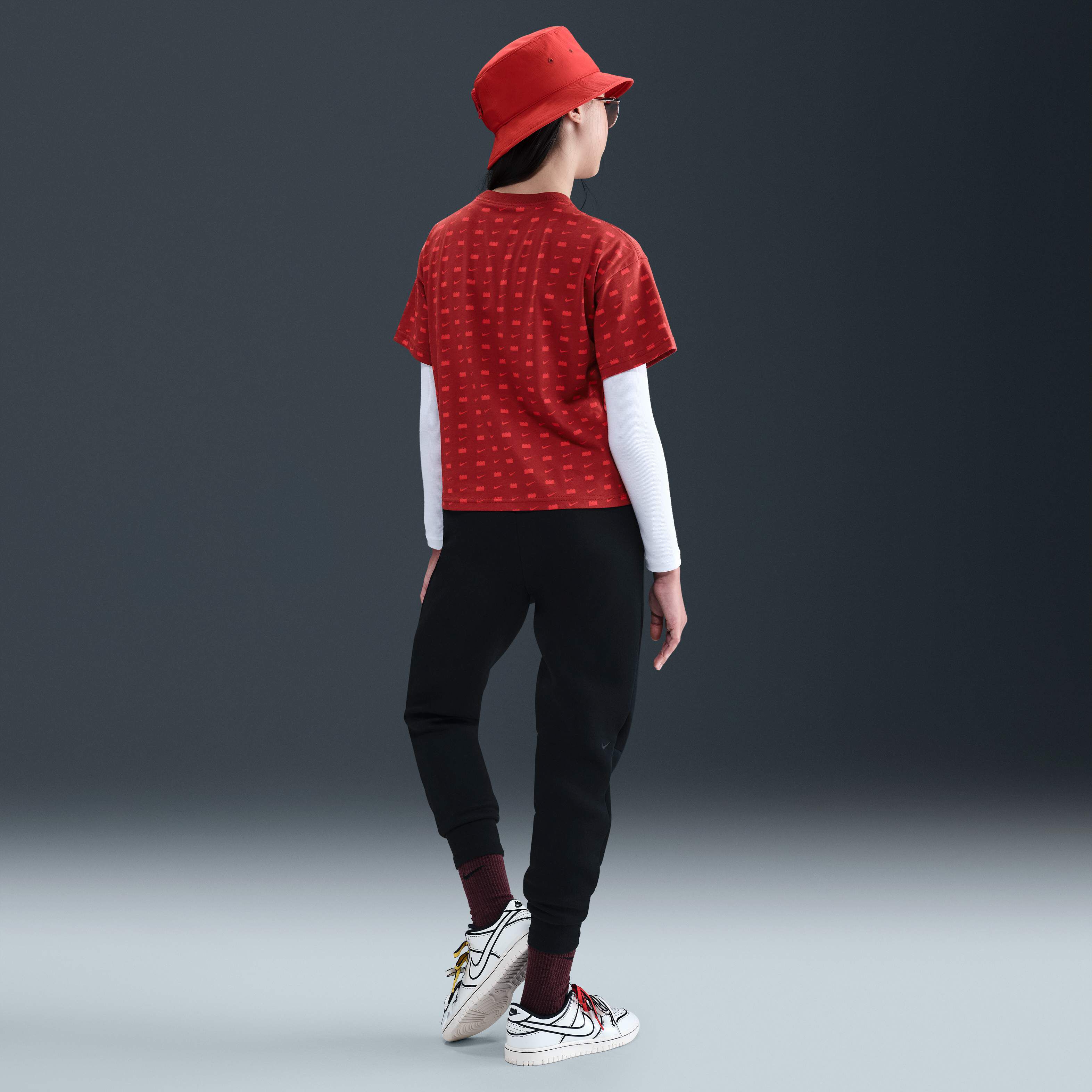 Nike x LEGO&reg; Collection image number 4