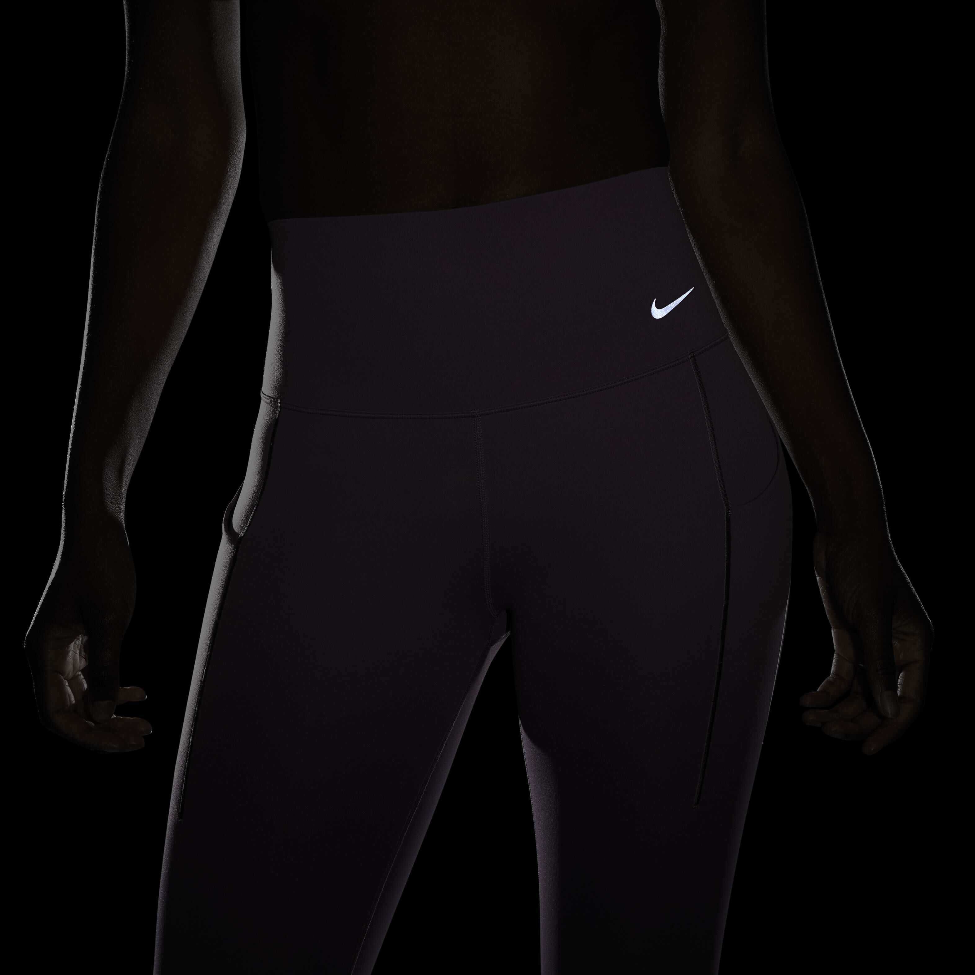 Nike Universa image number 7