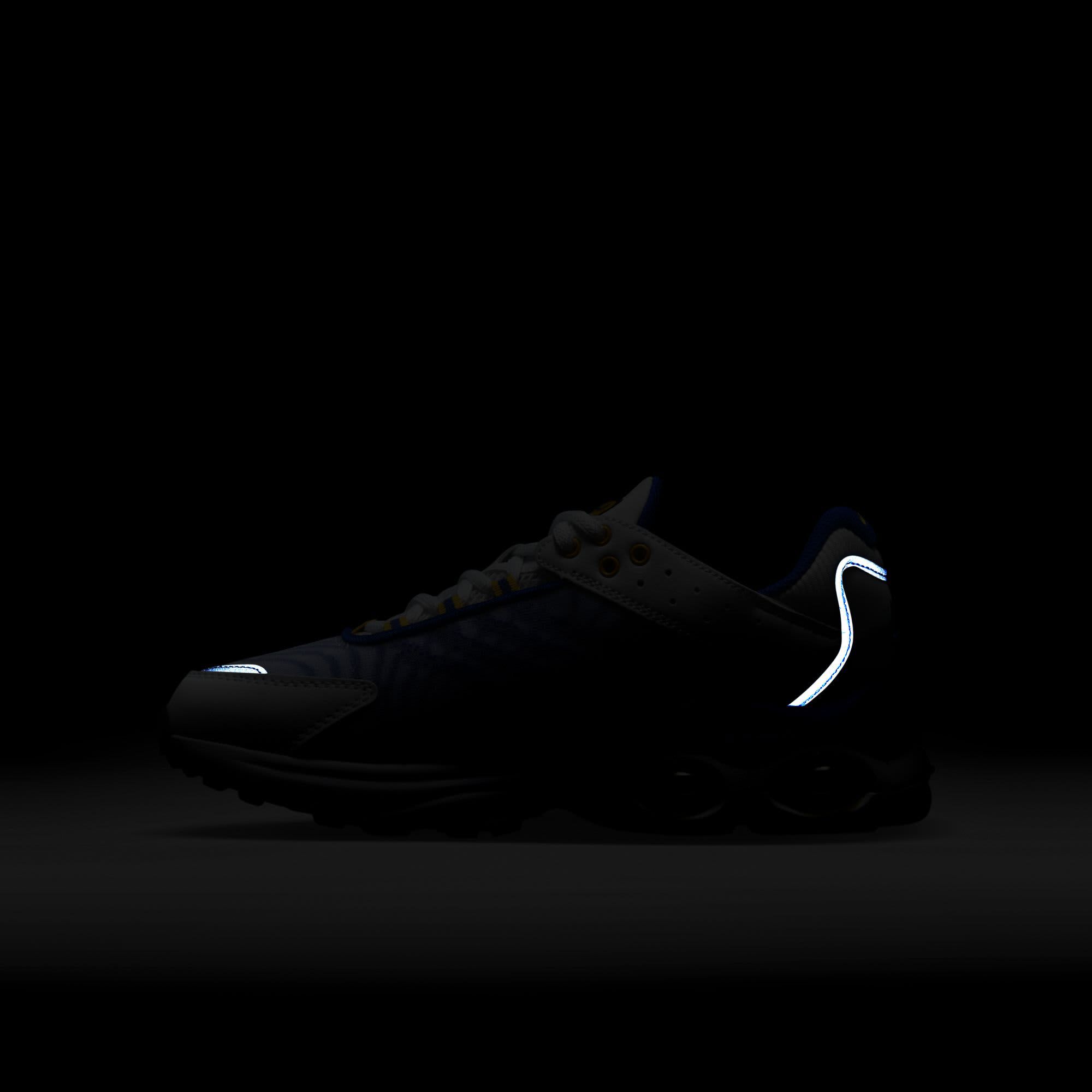 Nike Air Max TW image number 11