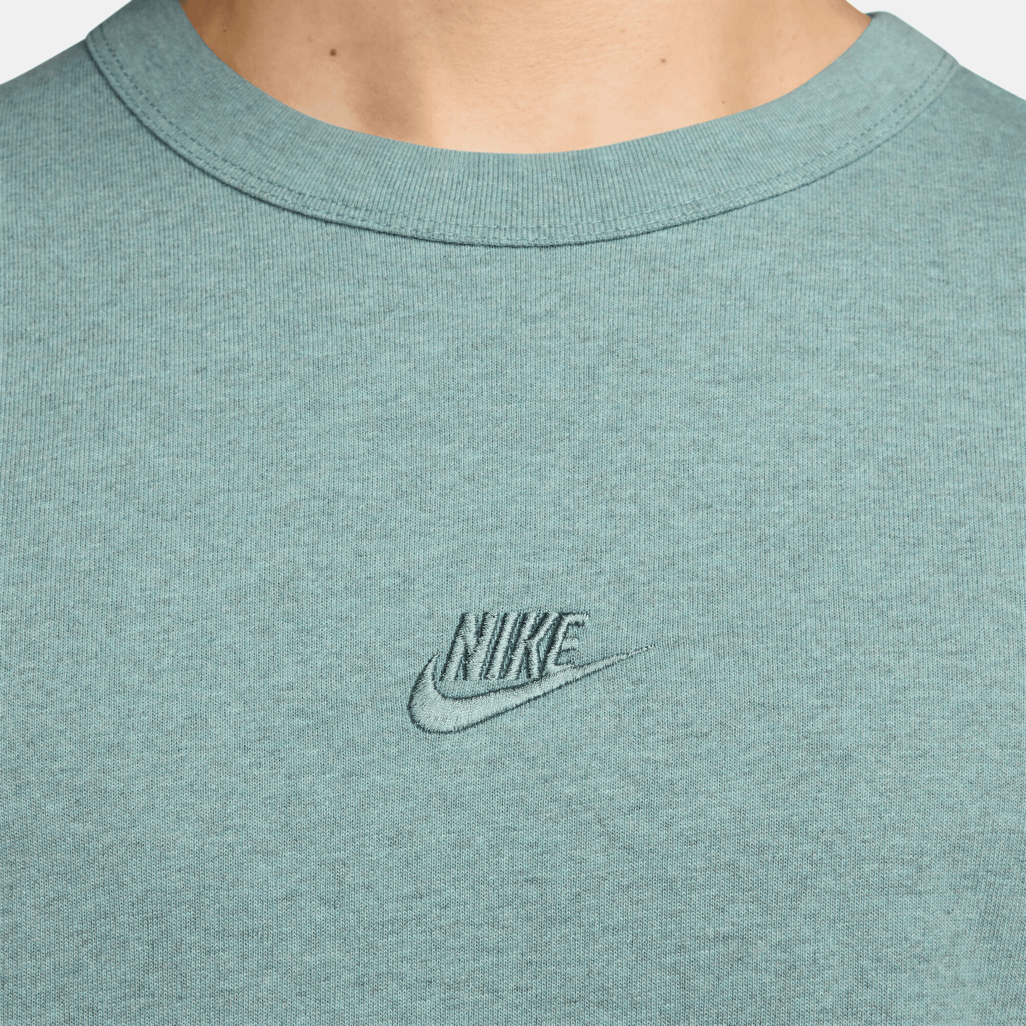 Nike Sportswear Premium Essentials image number 2