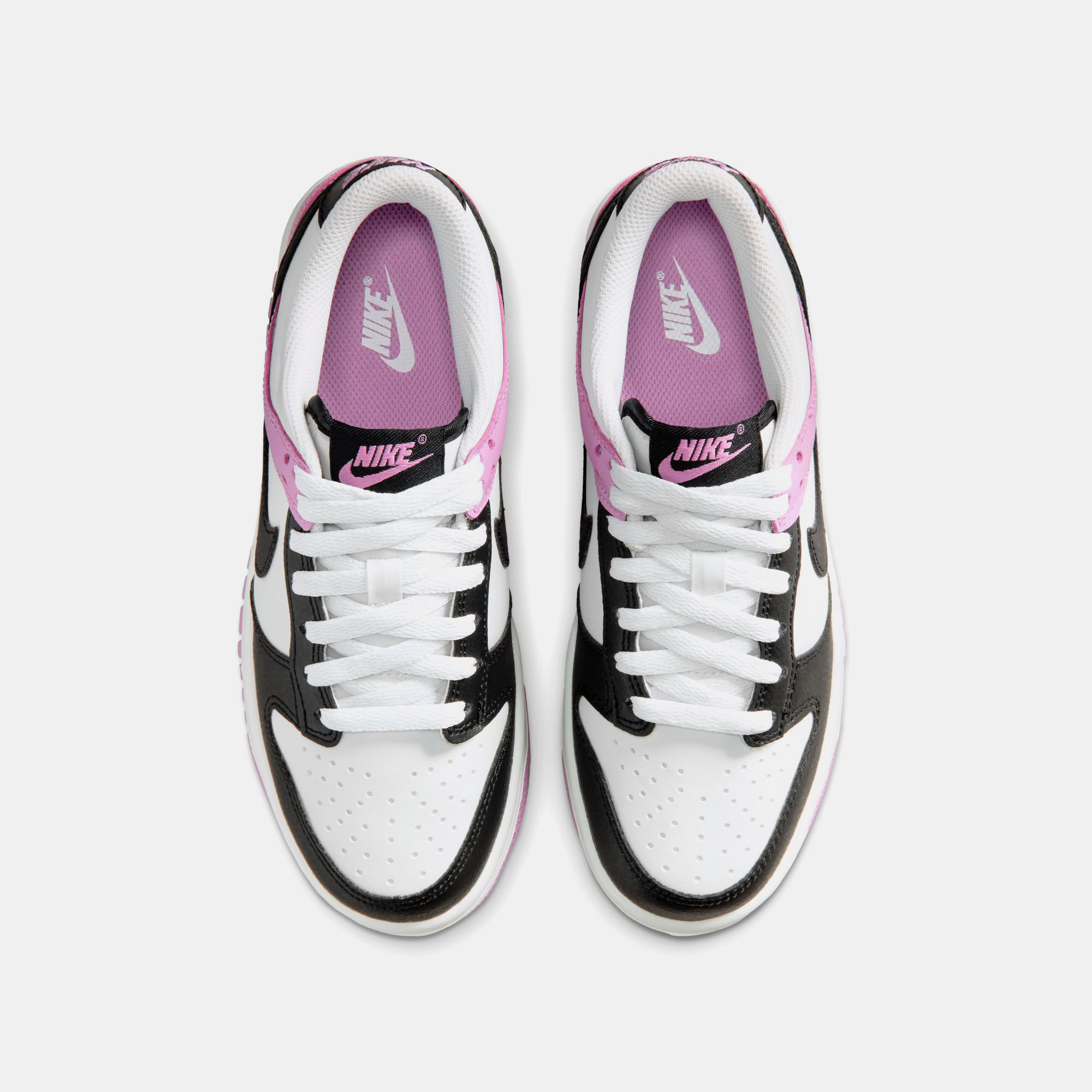 Nike Dunk Low image number 3