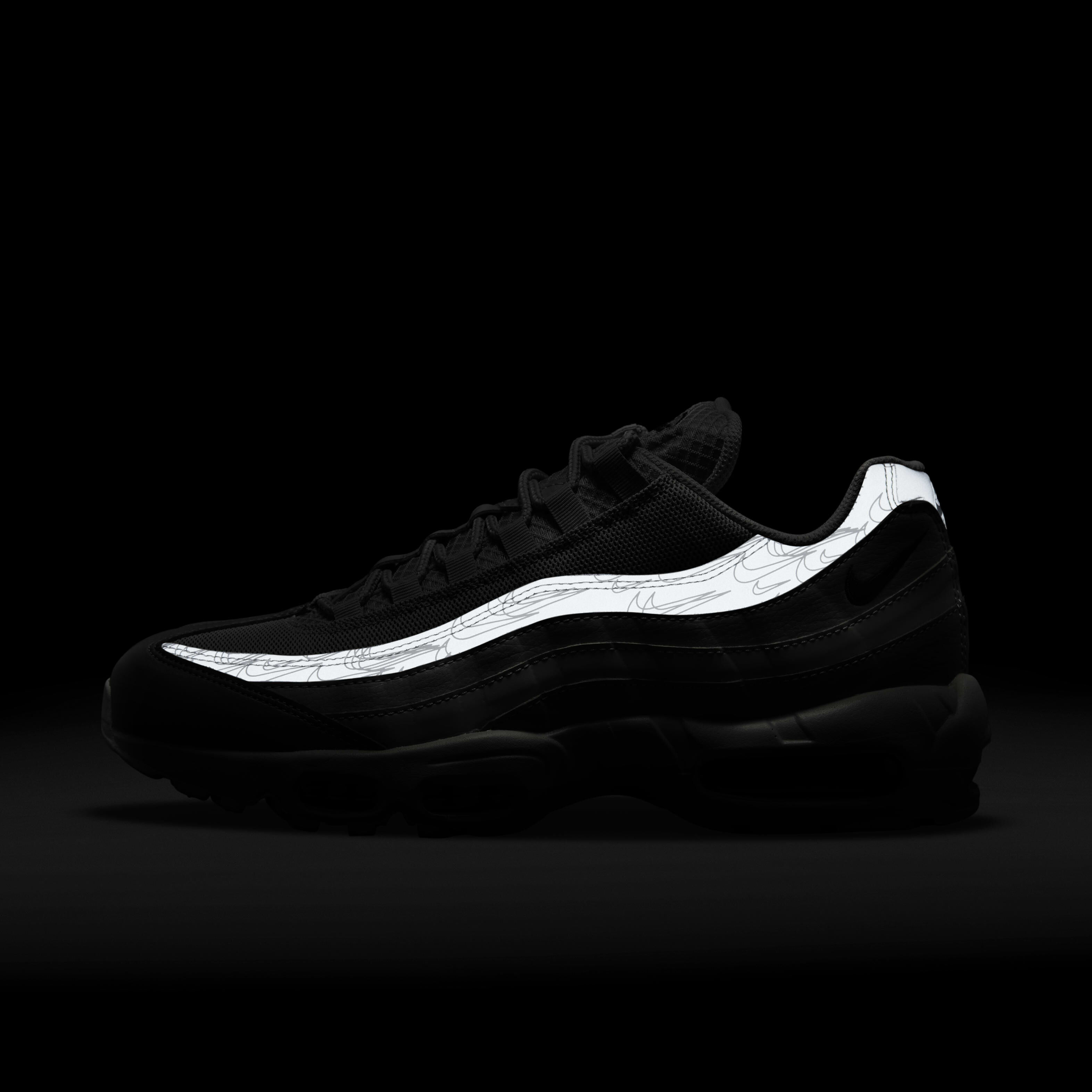 Nike air max 95 reflective black top