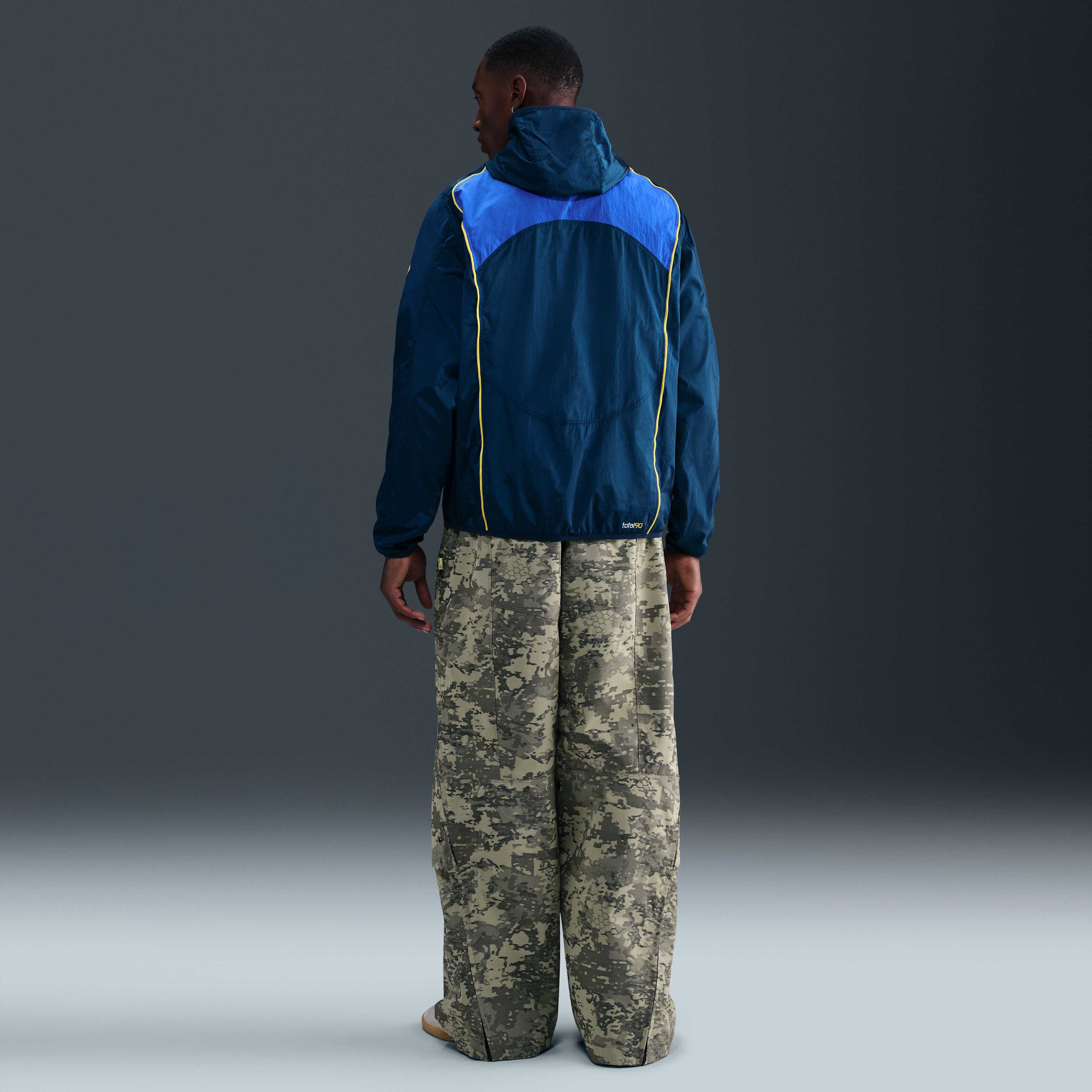 Nike Total 90 image number 4