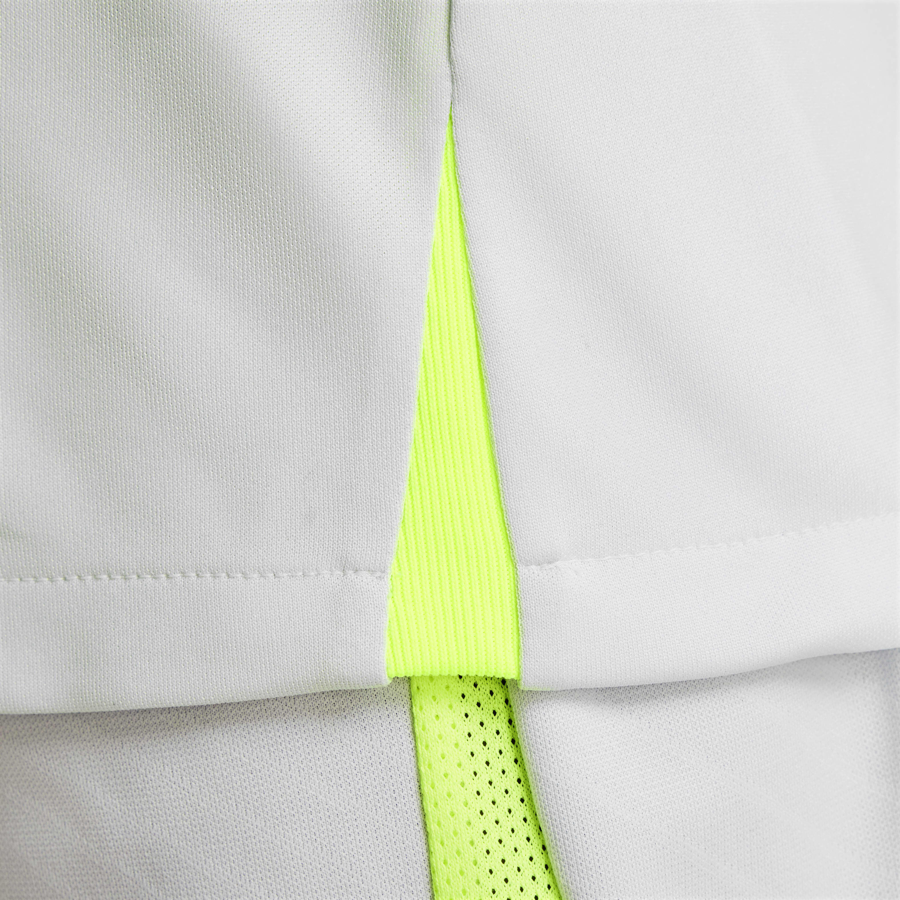 Nike Dri-FIT Strike image number 3