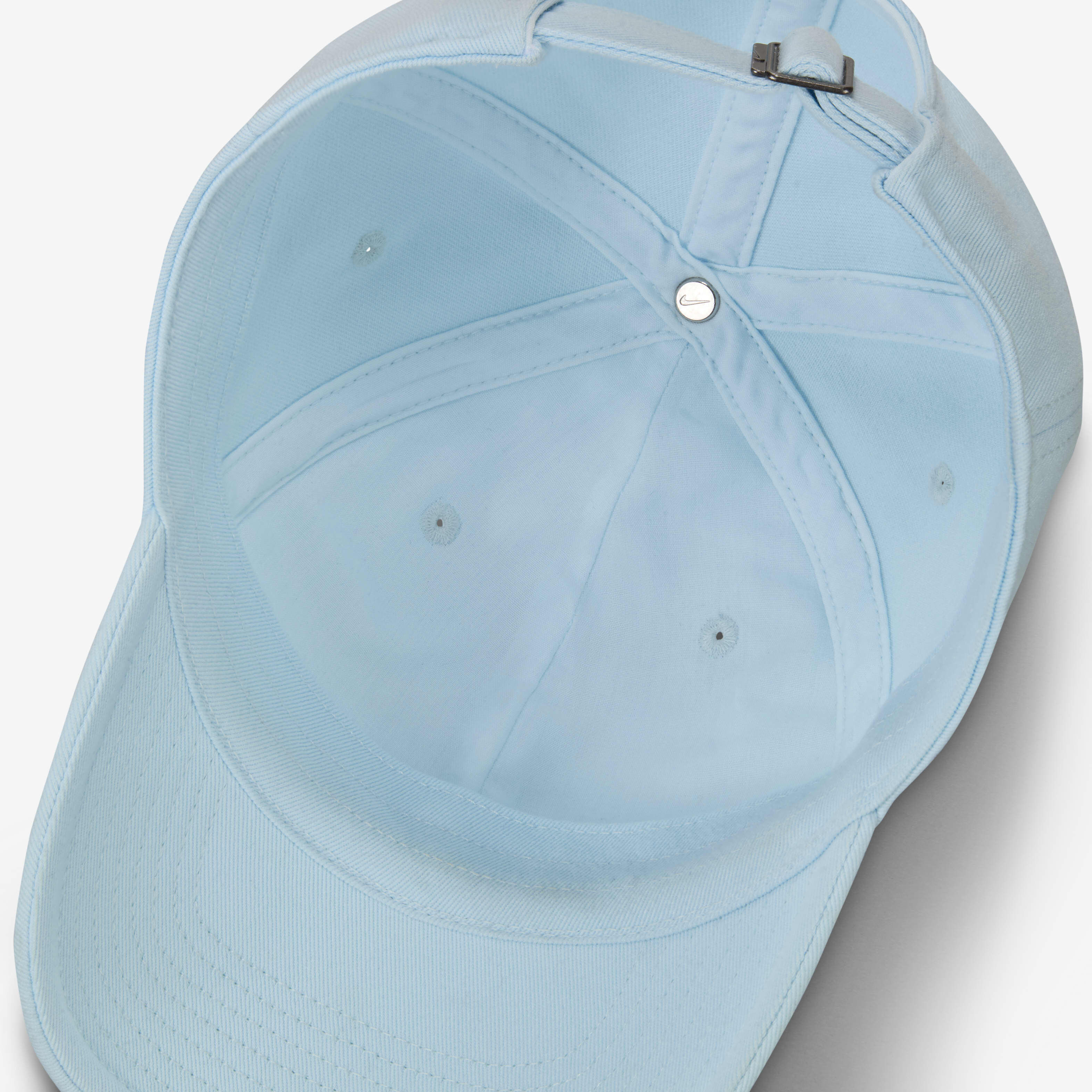 Nike Club image number 4