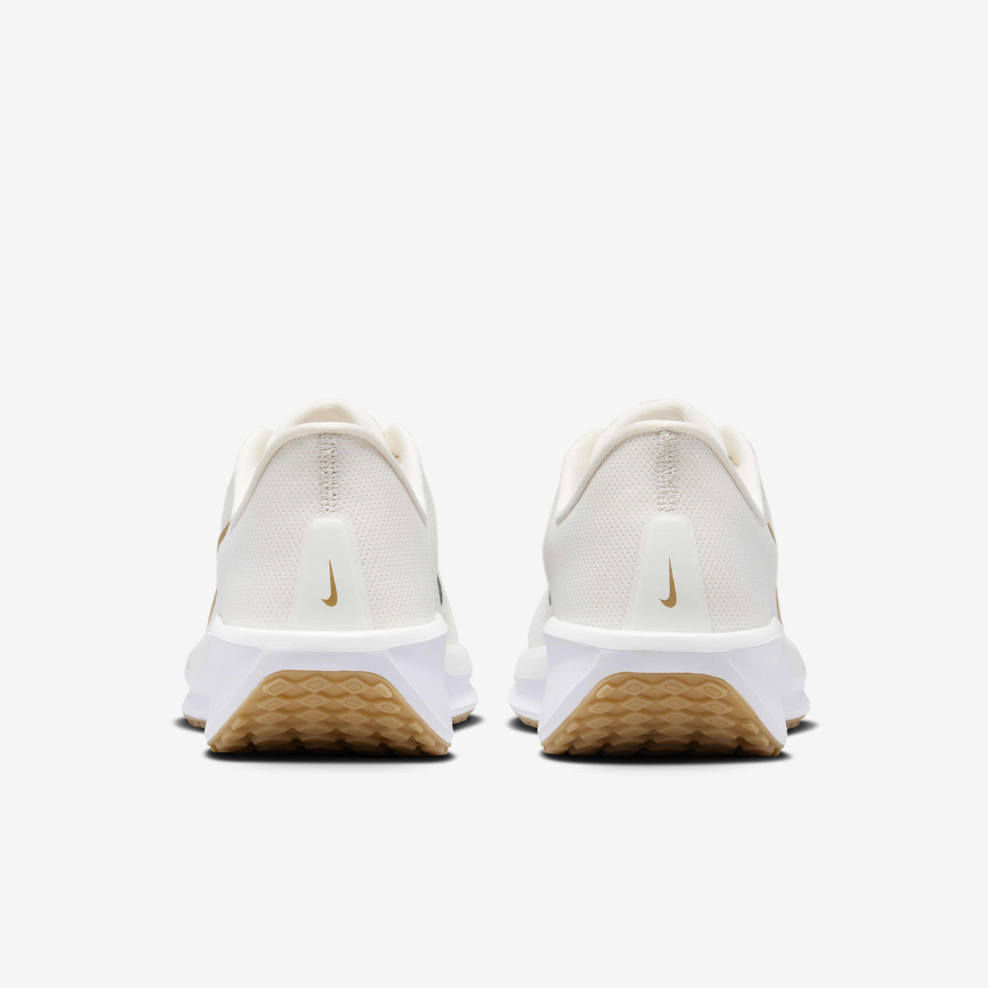 Nike gold runners clearance