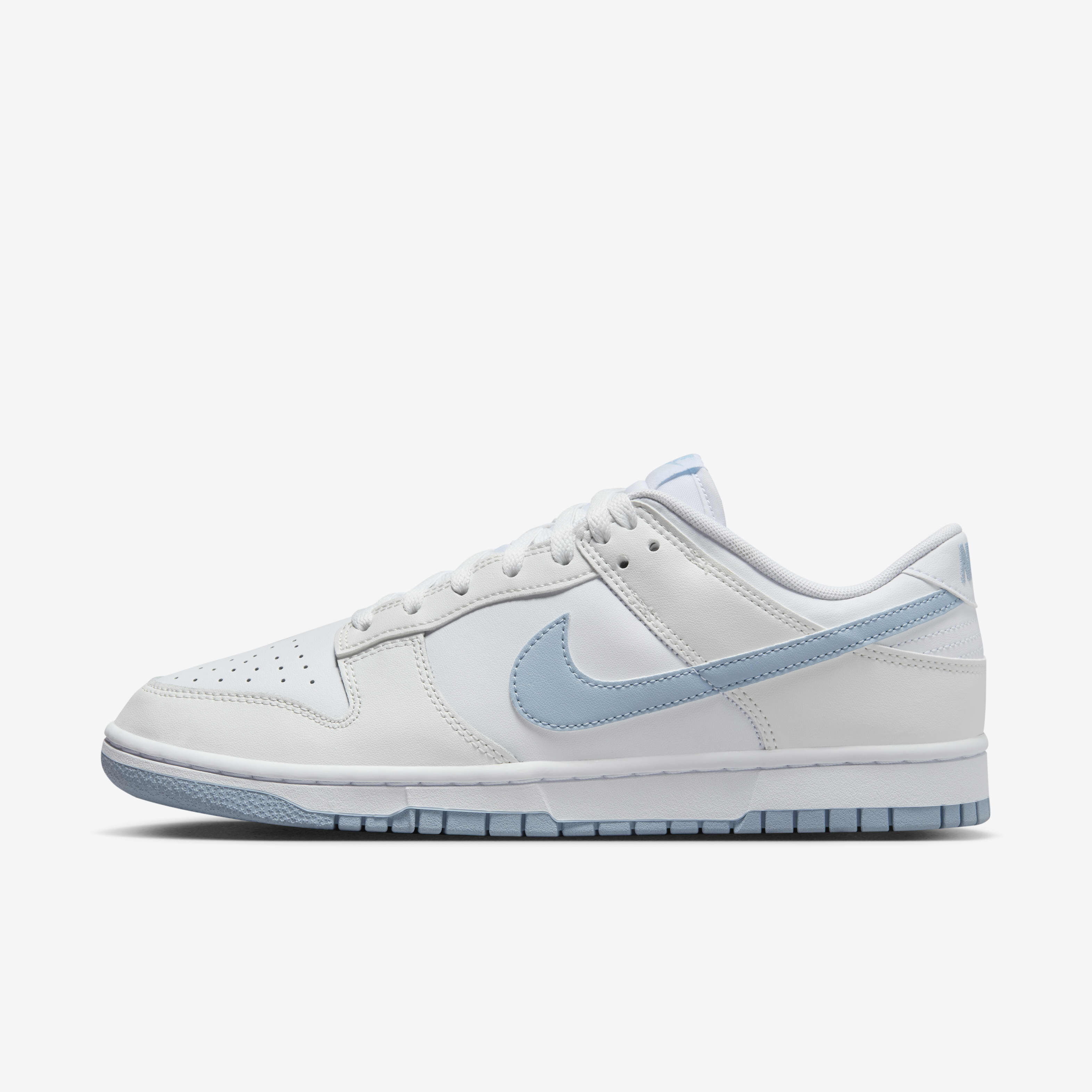 Buy Nike Dunk Low Retro Men s Shoes Nike Saudi Official
