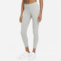 Nike Sportswear Essential