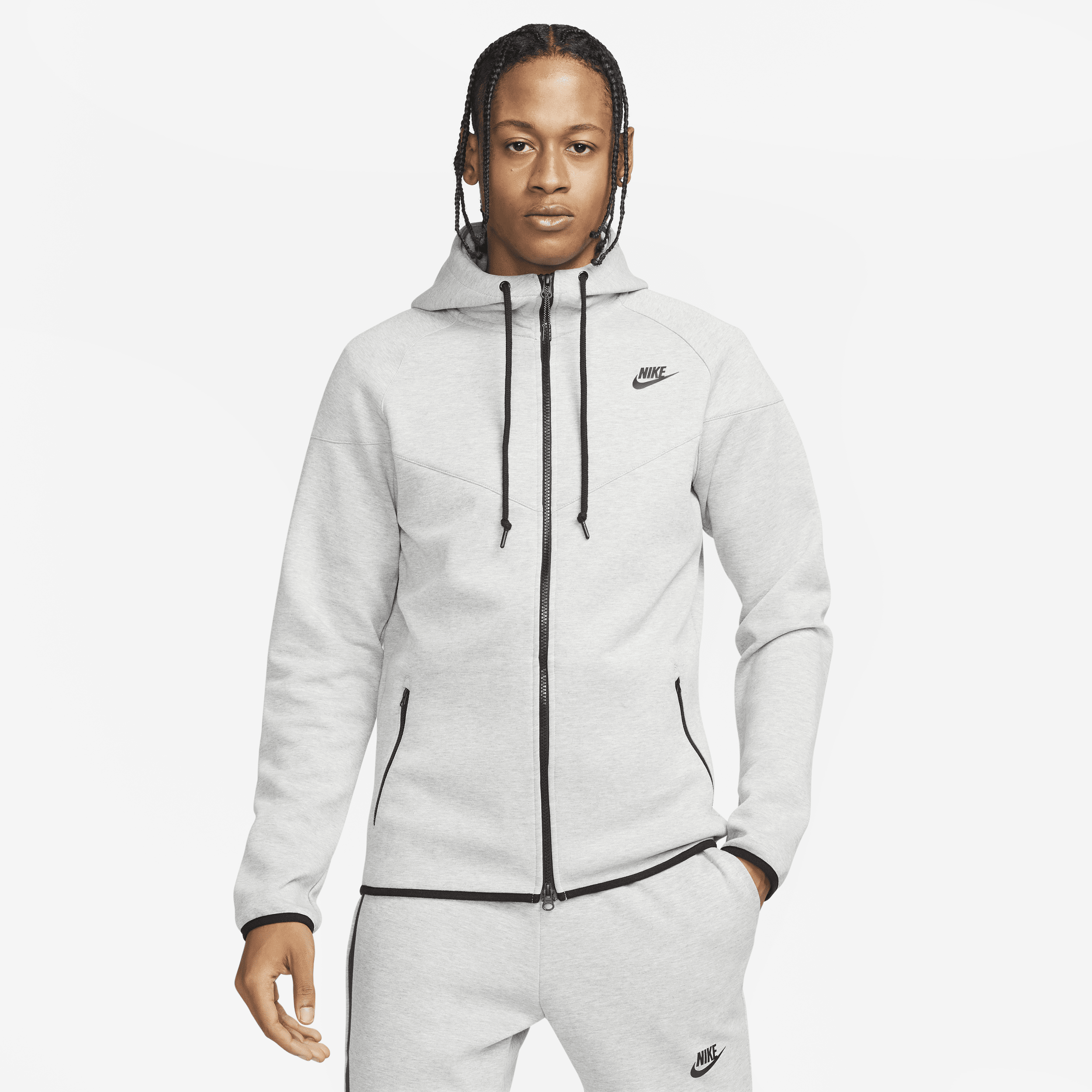 Nike tech deals fleece grey white