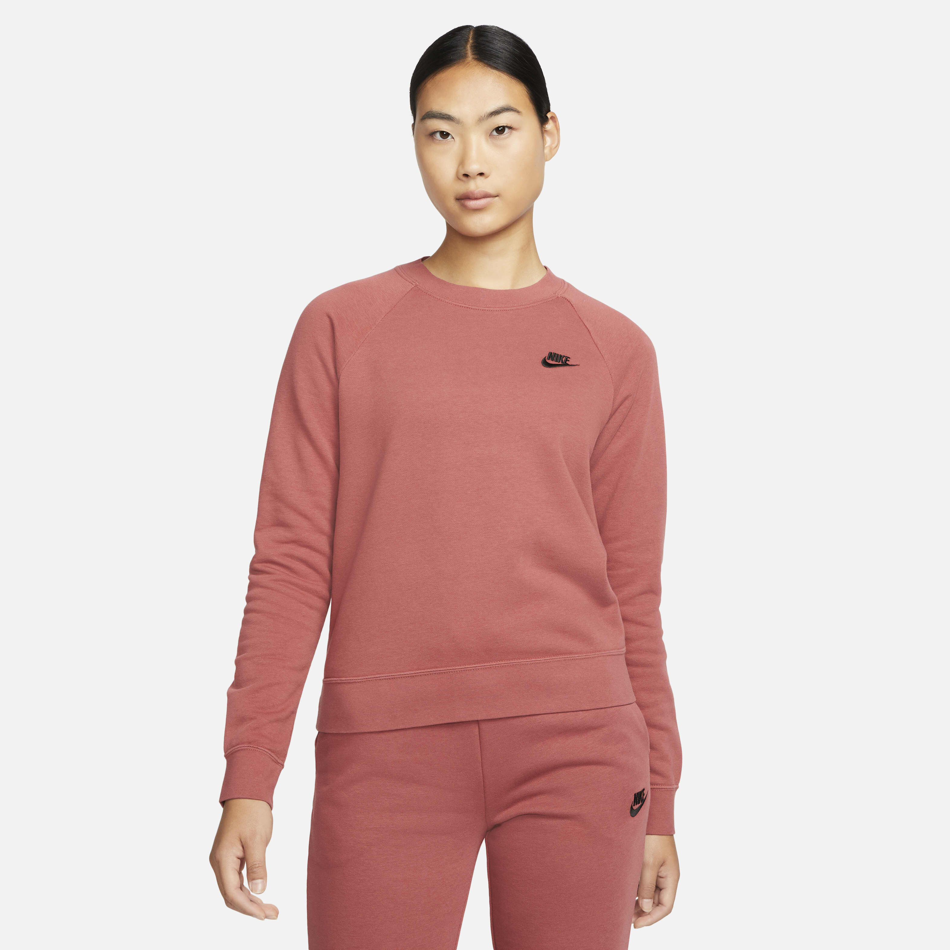 Nike Sportswear Essential image number 0