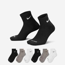 Nike Everyday Plus Cushioned